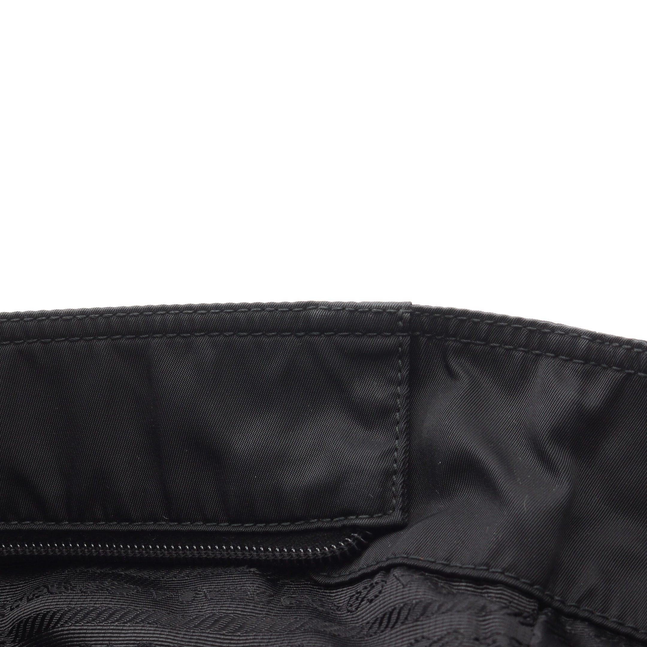 Prada Prada Vela Shoulder Bag Tote Nylon Saffiano Leather Black Size ONE SIZE - 5 Thumbnail