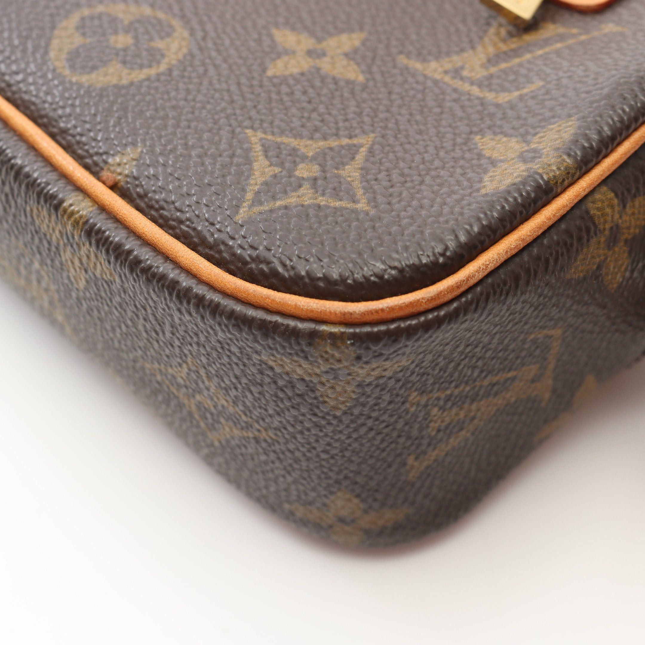 Louis Vuitton Louis Vuitton Pochette Cite Monogram Shoulder Bag Leather Brown Size ONE SIZE - 6 Thumbnail