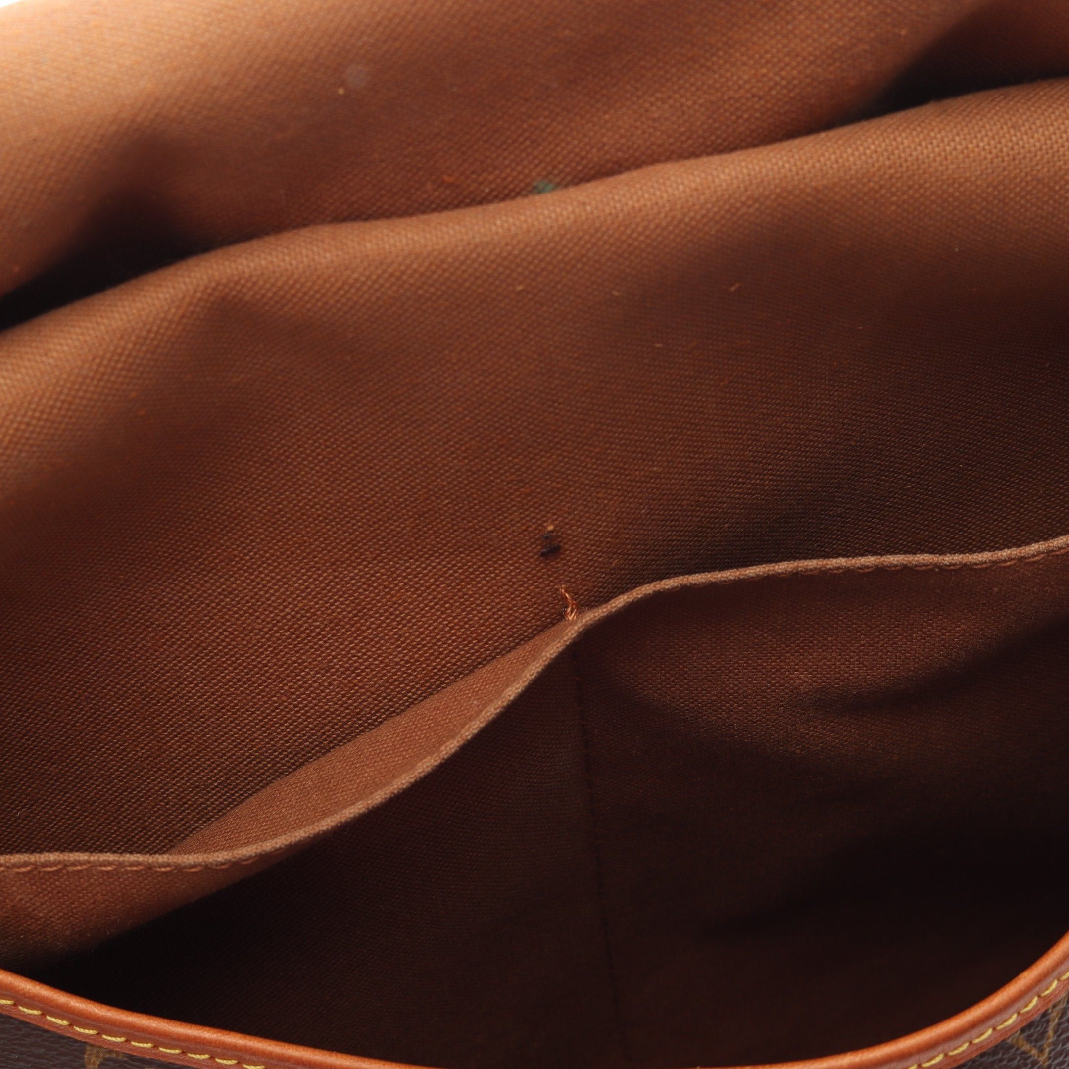 Louis Vuitton Louis Vuitton Saumur 35 Monogram Shoulder Bag Leather Brown Size ONE SIZE - 10 Thumbnail