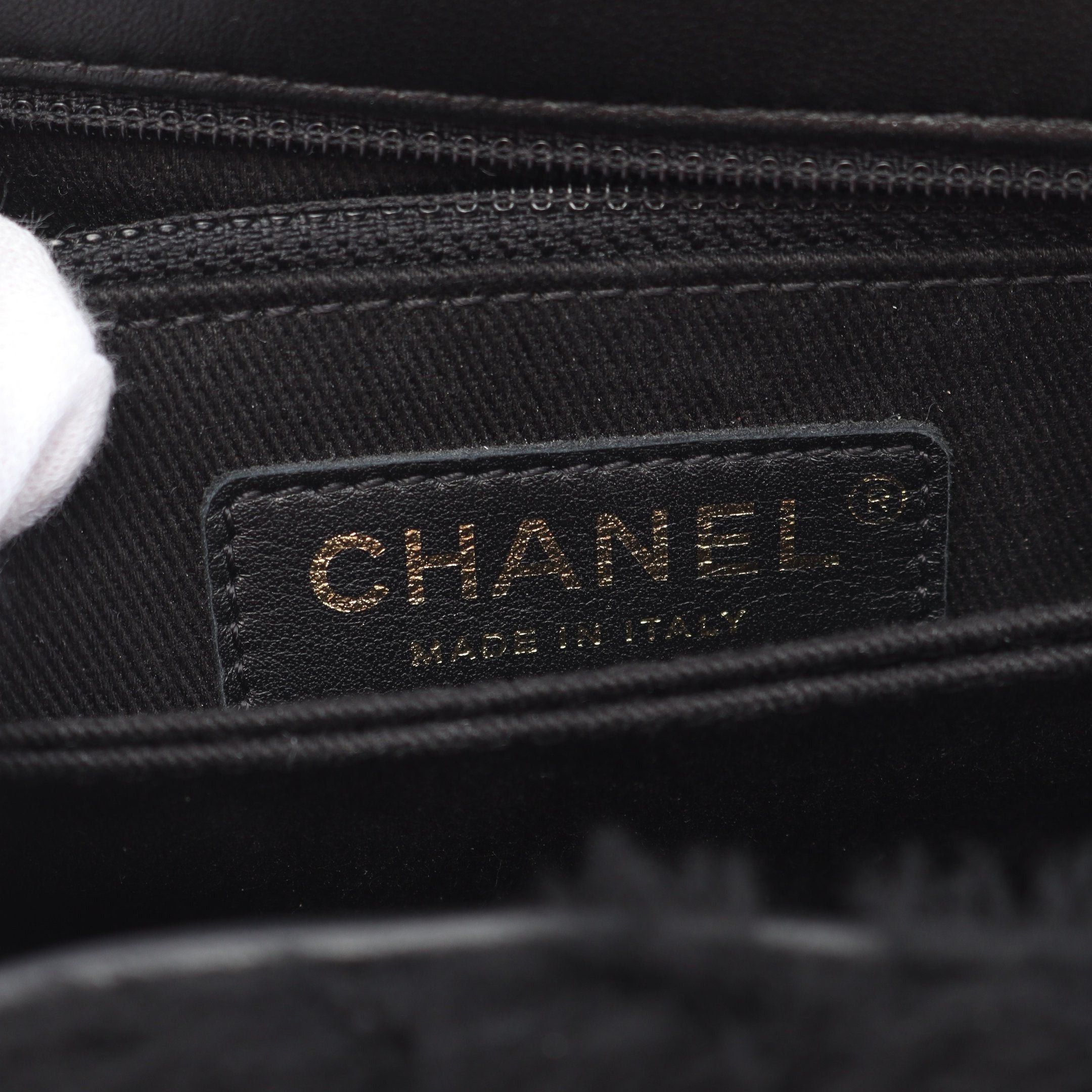 Chanel Chanel Coco Handle Flap Chevron V-Stitch Handbag Fur Black Gold Hardware Size ONE SIZE - 4 Thumbnail