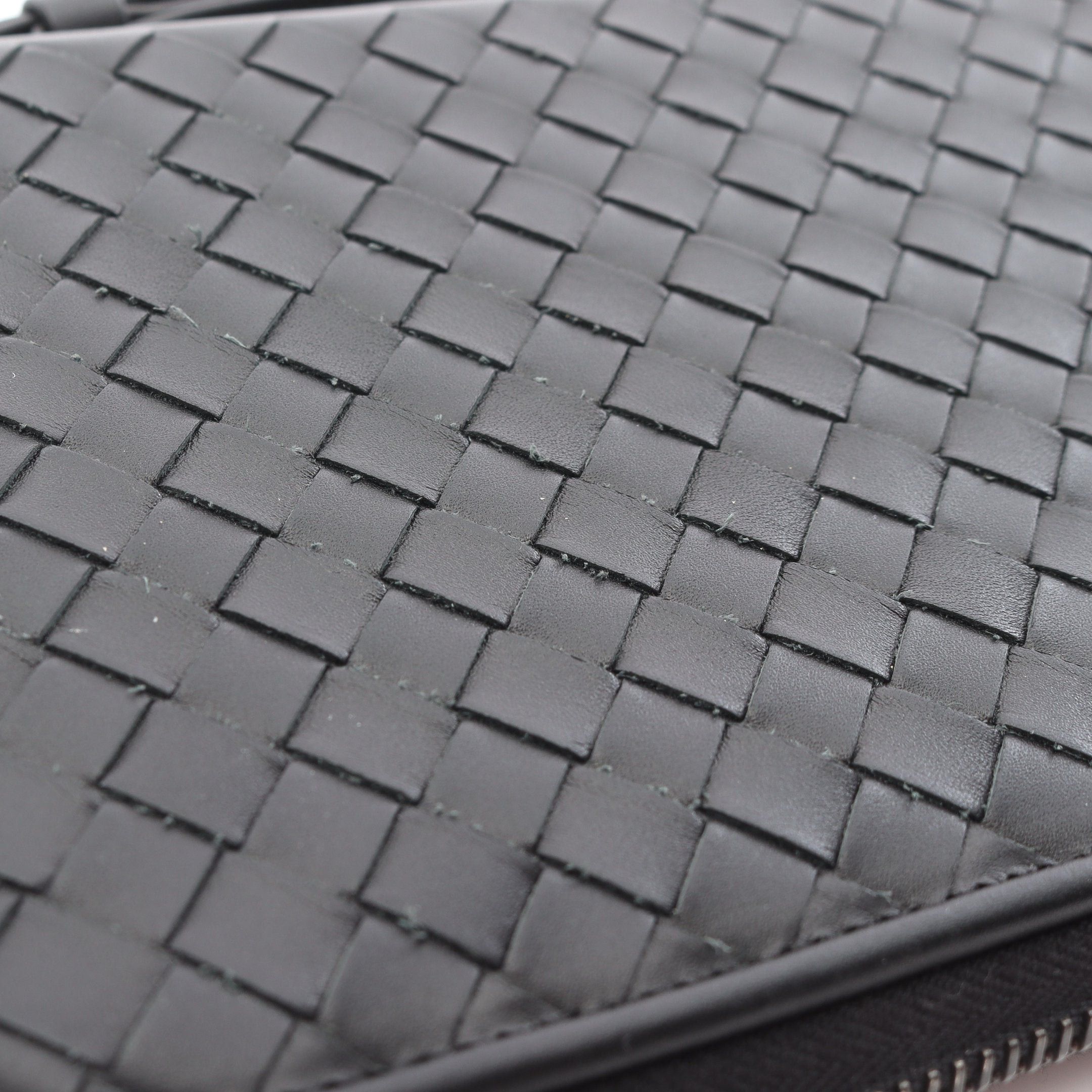 Bottega Veneta Bottega Veneta Intrecciato Travel Case Round Zipper Long Wallet Leather Black Size ONE SIZE - 6 Thumbnail