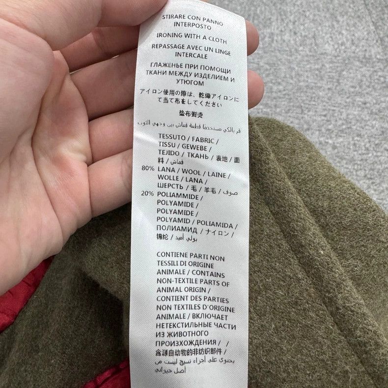 Gucci Gucci Button Coat with Bee Details-dmc Size US M / EU 48-50 / 2 - 4 Thumbnail