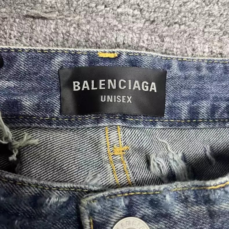 Balenciaga Balenciaga Blue Distressed Denim Pants Size M-dmc Size US 27 - 3 Thumbnail
