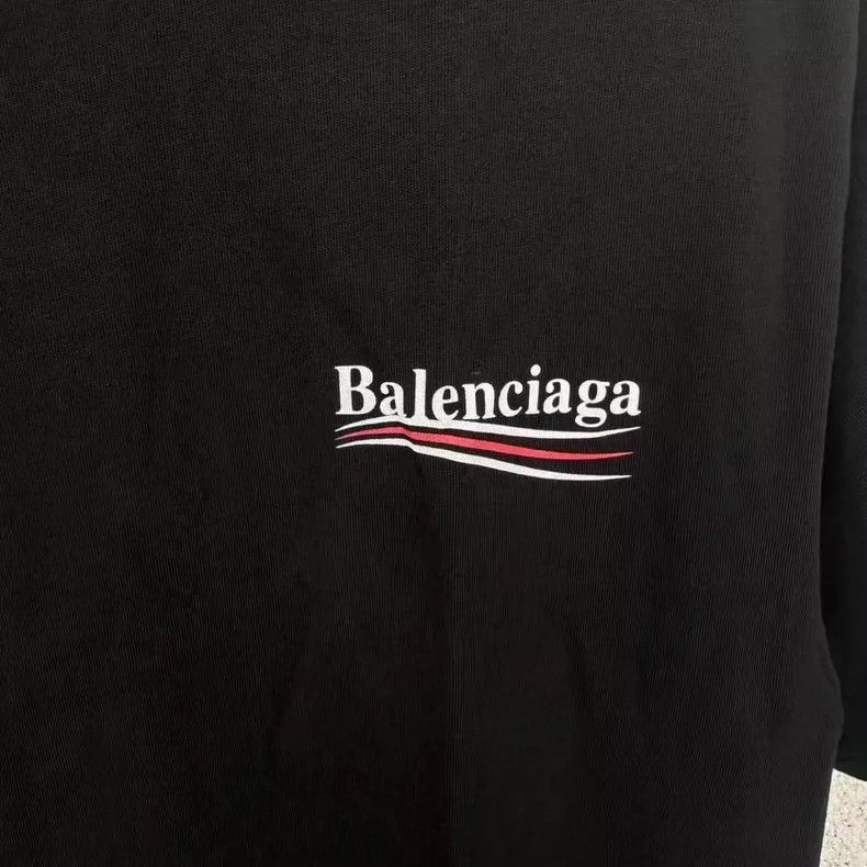 Balenciaga Balenciaga Short Sleeve Black T-Shirt Size S-dmc Size US S / EU 44-46 / 1 - 2 Thumbnail