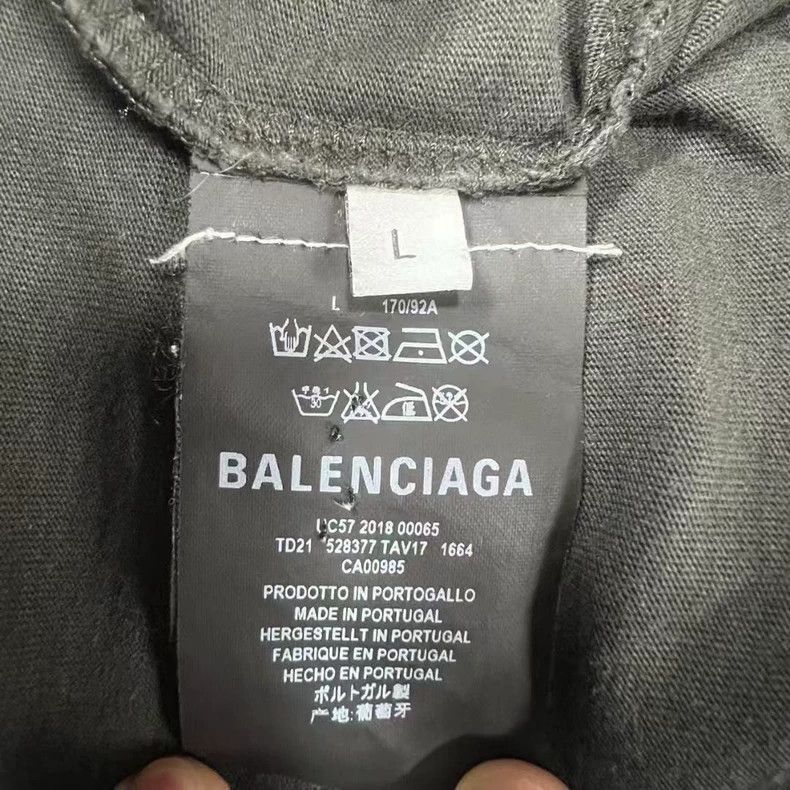 Balenciaga Balenciaga Embroidered Logo Short Sleeve Top-dmc Size US L / EU 52-54 / 3 - 5 Thumbnail