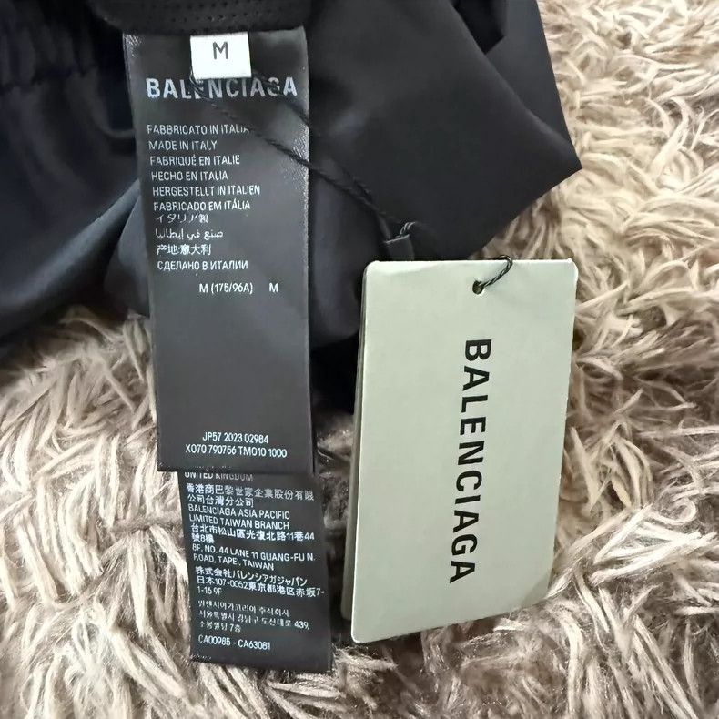 Balenciaga Balenciaga Off Shoulder Jacket with Logo-dmc Size US M / EU 48-50 / 2 - 6 Thumbnail