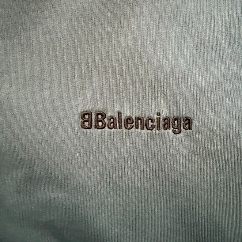 Balenciaga Balenciaga Embroidered Pullover Sweatshirt in Blue-dmc Size US S / EU 44-46 / 1 - 2 Thumbnail