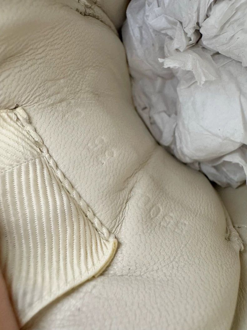Gucci Gucci Dad Sneakers Size 35 in White Size US 5 / EU 37 - 6 Thumbnail