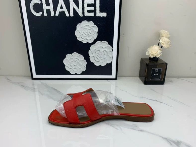 Hermes Hermes Red H Slides Size 35.5 Size US 8 / EU 41 - 8 Thumbnail