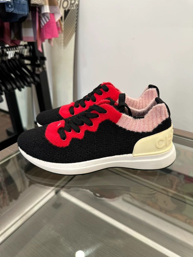 Chanel Chanel Pink Black Logo Athletic Sneakers Size US 8 / EU 41 - 4 Thumbnail