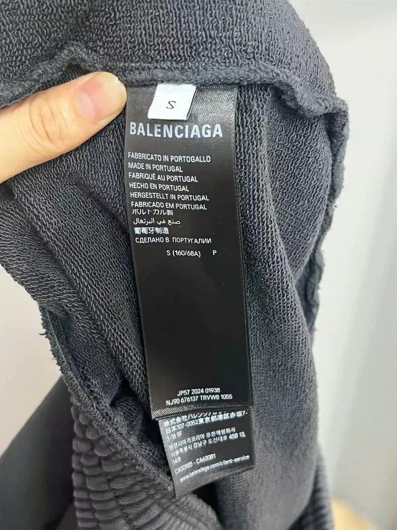 Balenciaga Balenciaga Oakley Logo Shorts Size S Size US 30 / EU 46 - 4 Thumbnail
