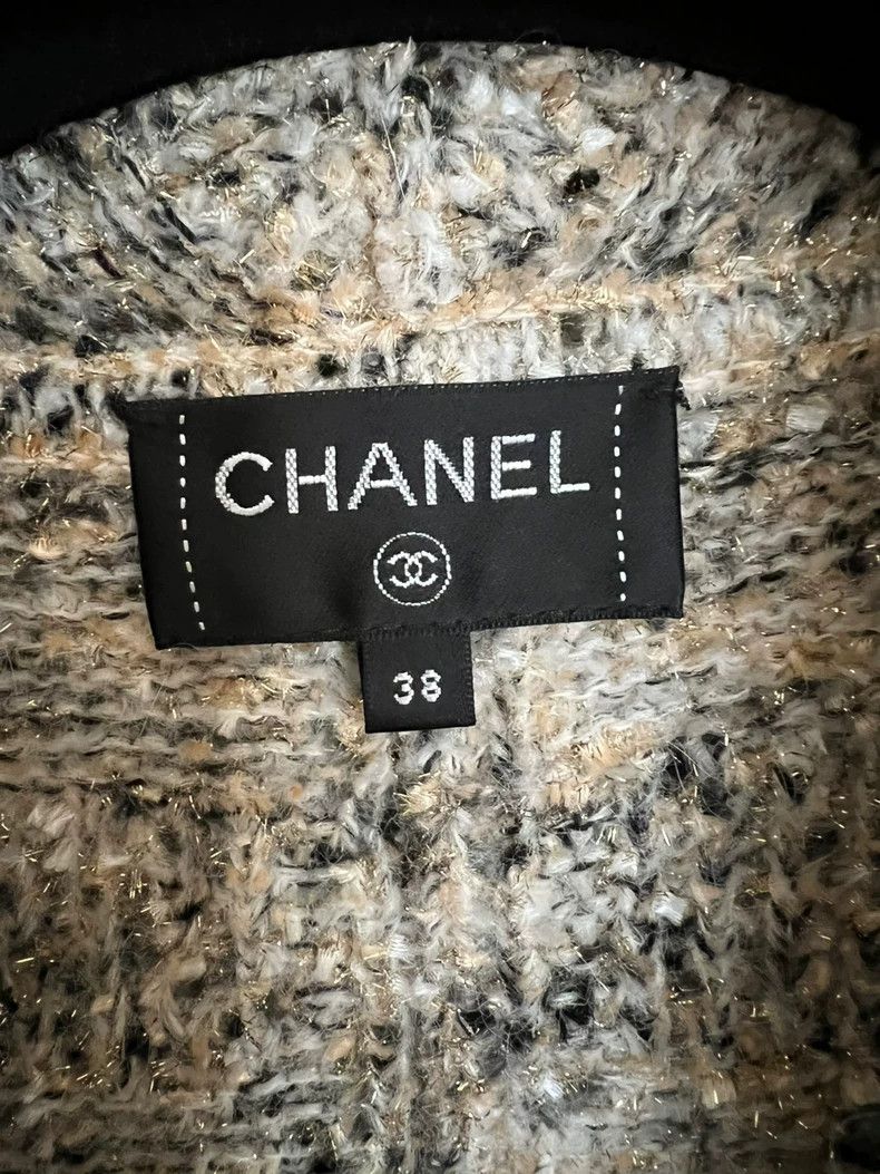 Chanel CHANEL Gold Knit Outerwear Jacket 2020-dmc Size US M / EU 48-50 / 2 - 4 Thumbnail
