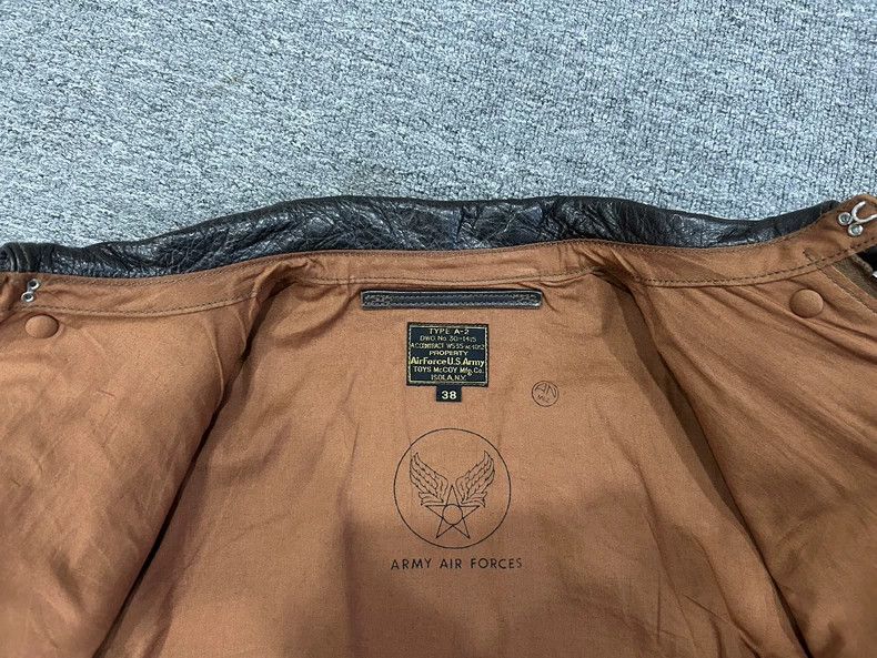 The Real McCoy's Toys McCoy A2 Leather Jacket with Artwork Size US M / EU 48-50 / 2 - 7 Thumbnail
