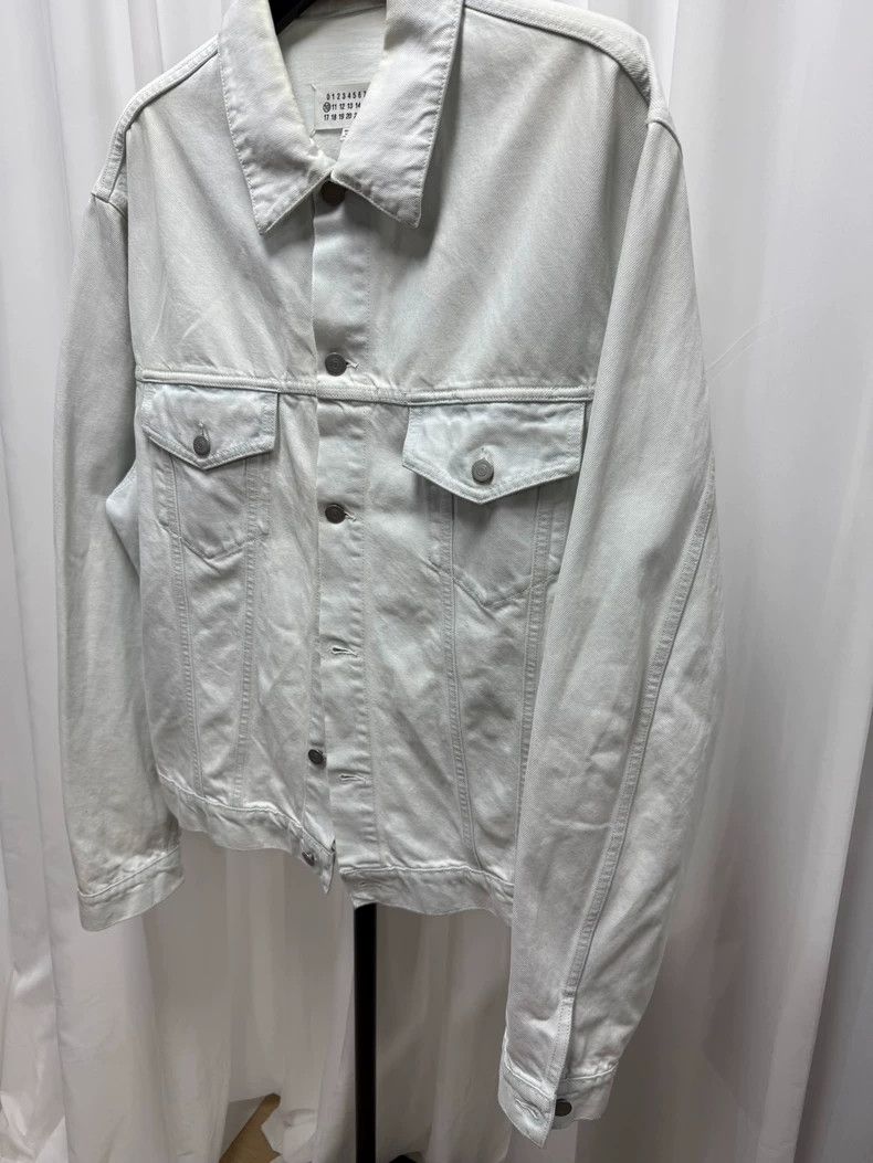 Maison Margiela Maison Margiela Painted Denim Jacket Size 52 Size US L / EU 52-54 / 3 - 2 Thumbnail