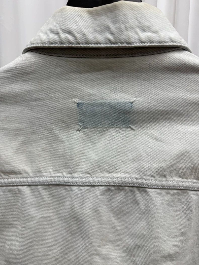 Maison Margiela Maison Margiela Painted Denim Jacket Size 52 Size US L / EU 52-54 / 3 - 8 Thumbnail