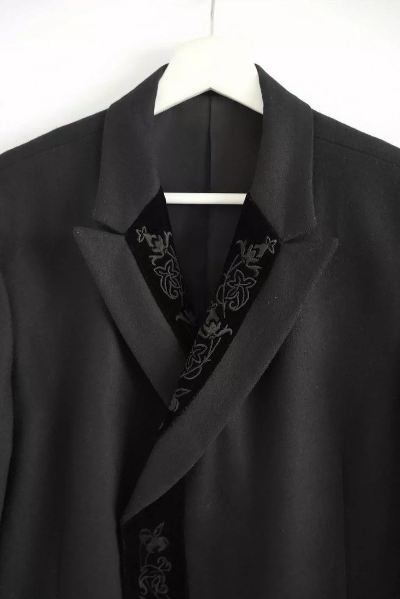 Yohji Yamamoto Yohji Yamamoto Black Velvet Floral Blazer Size US M / EU 48-50 / 2 - 4 Thumbnail