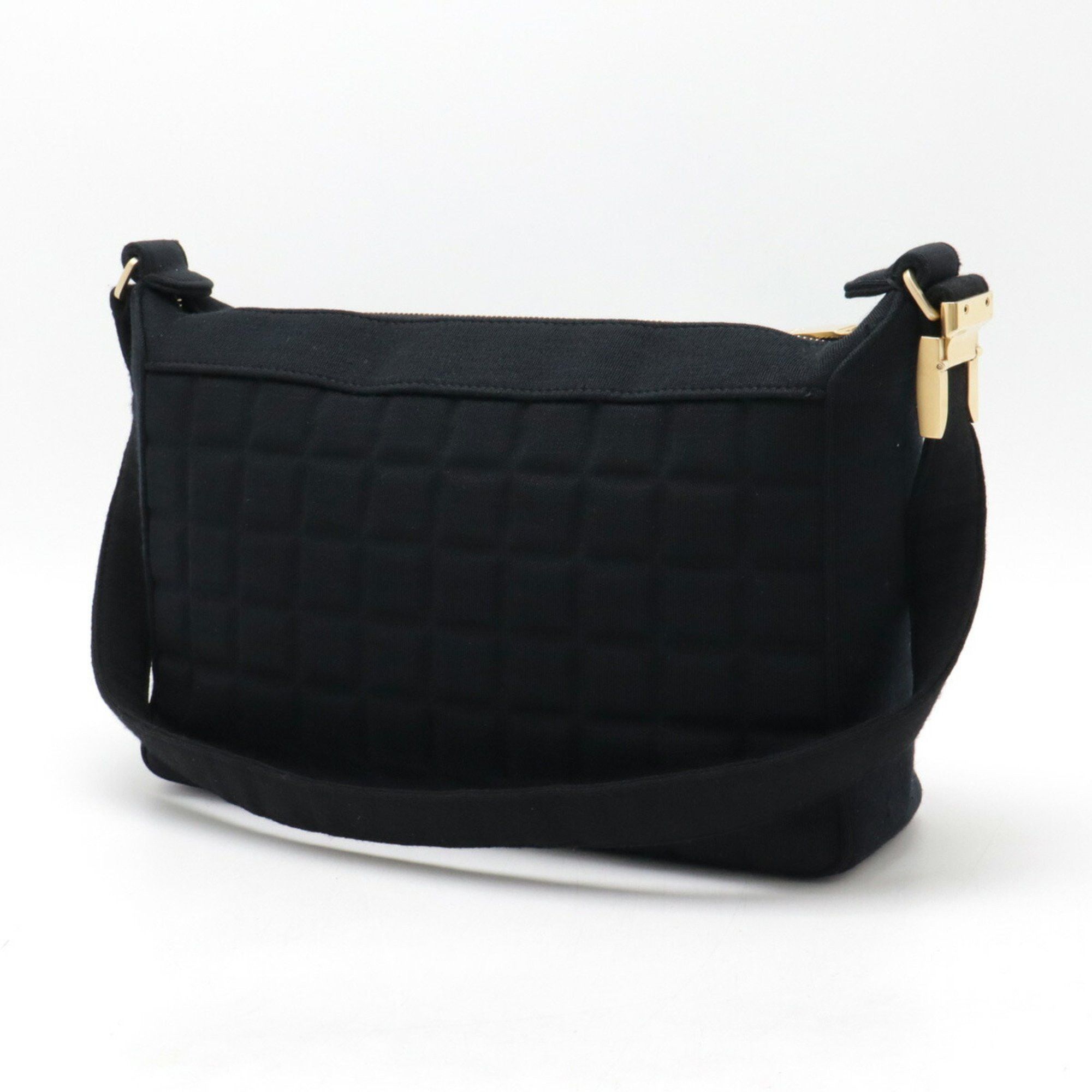 専用CHANEL CHOCOLATE BAR SHOULDER TOTE BAG Chanel Chocolate Bar Tote