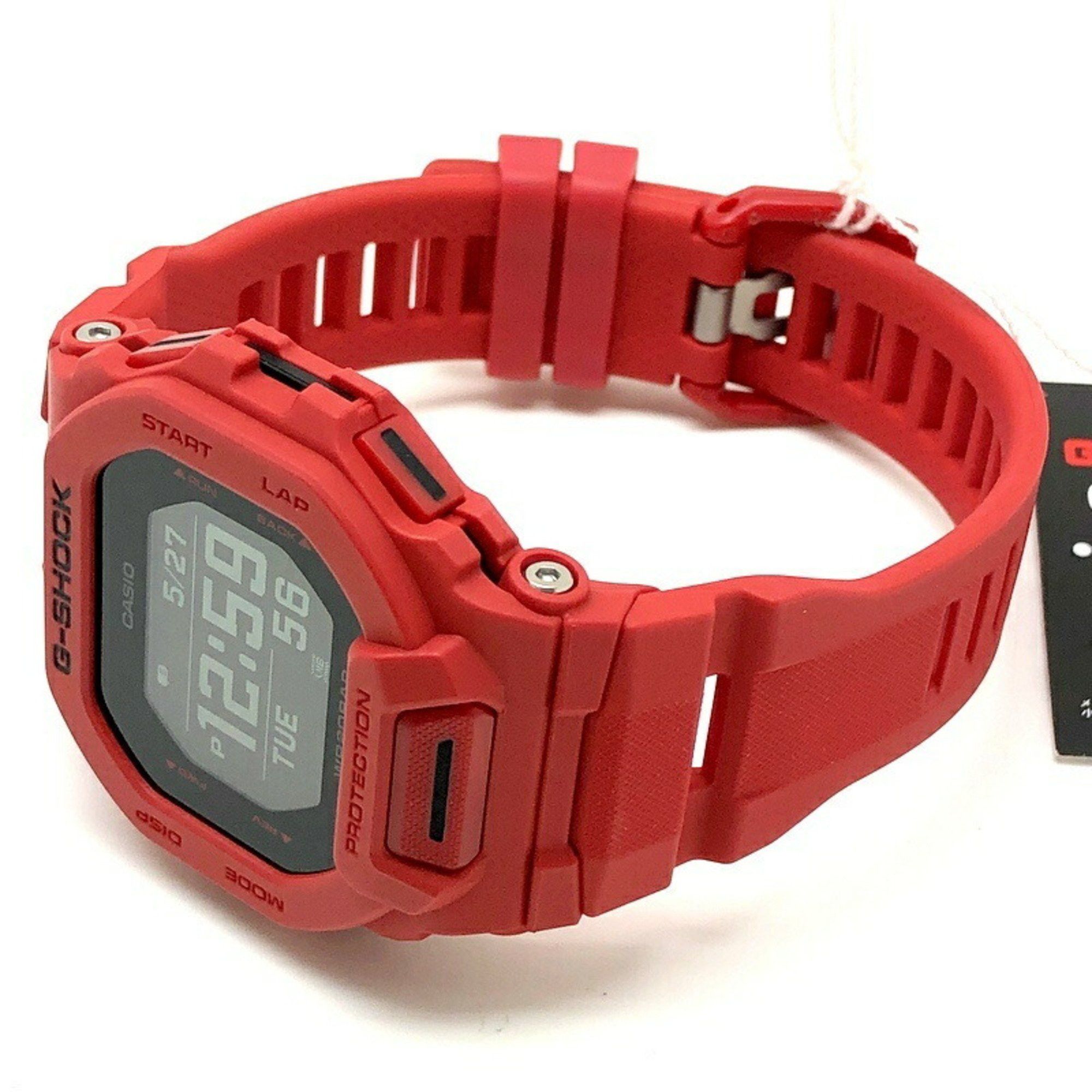 Casio G-SHOCK CASIO Watch GBD-200RD-4 G-SQUAD Smartwatch Acceleration sensor Equipped with Bluetooth communication function Mobile link Distance measurement LED backlight Red x black WEB exclusive Released in December 2021 Mikunigaoka store Size ONE SIZE - 5 Thumbnail