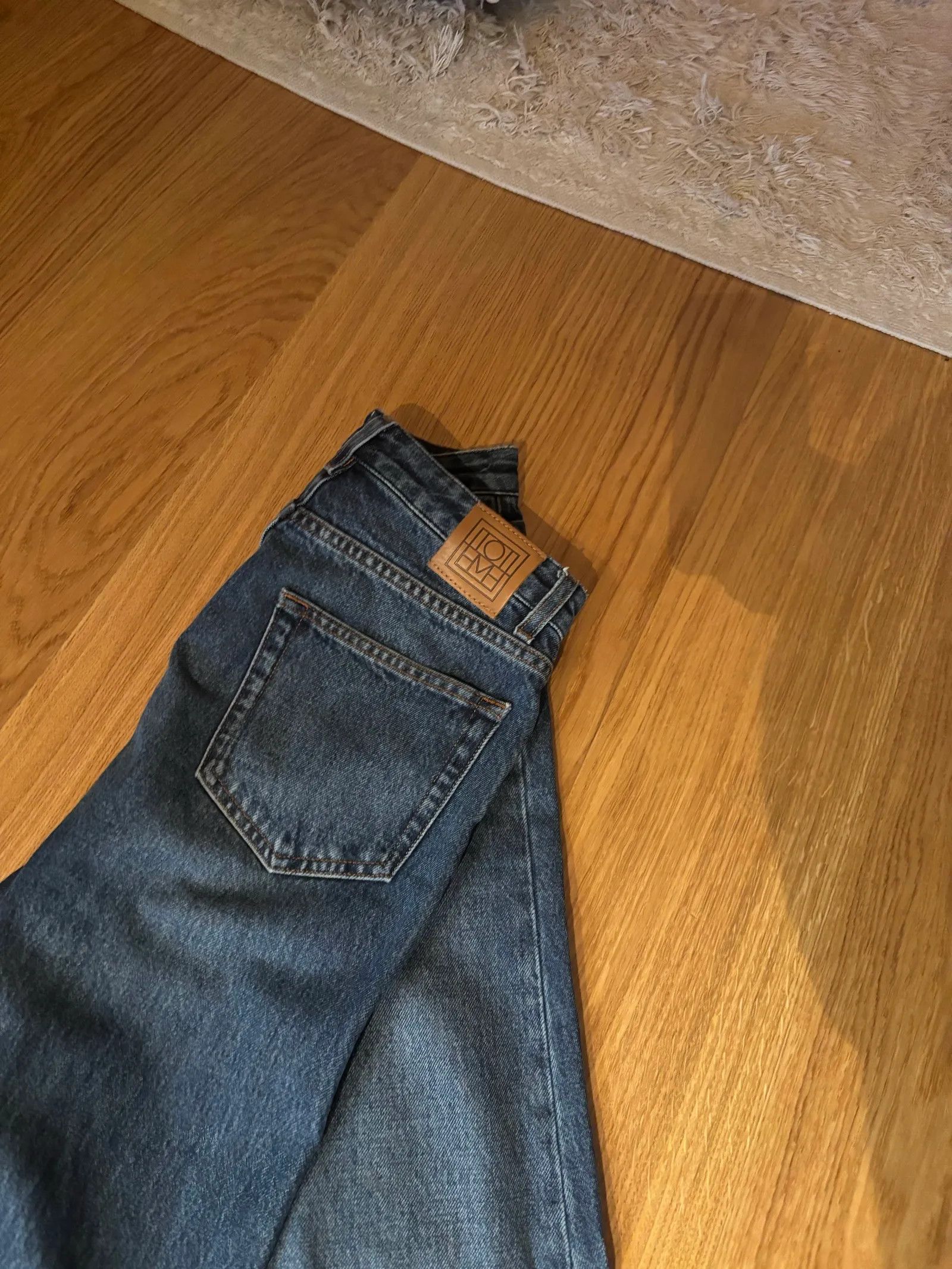 Toteme Toteme Flair Jeans Size 25" / US 0 / IT 36 - 3 Thumbnail