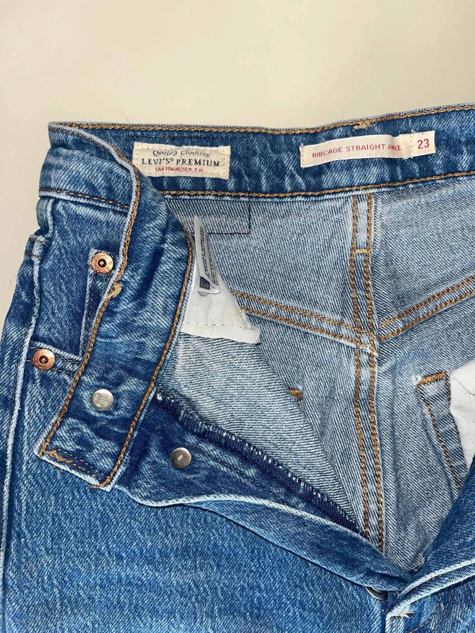 Levi's Levi's Ribcage Straight Ankle Jeans Size 23" - 2 Thumbnail