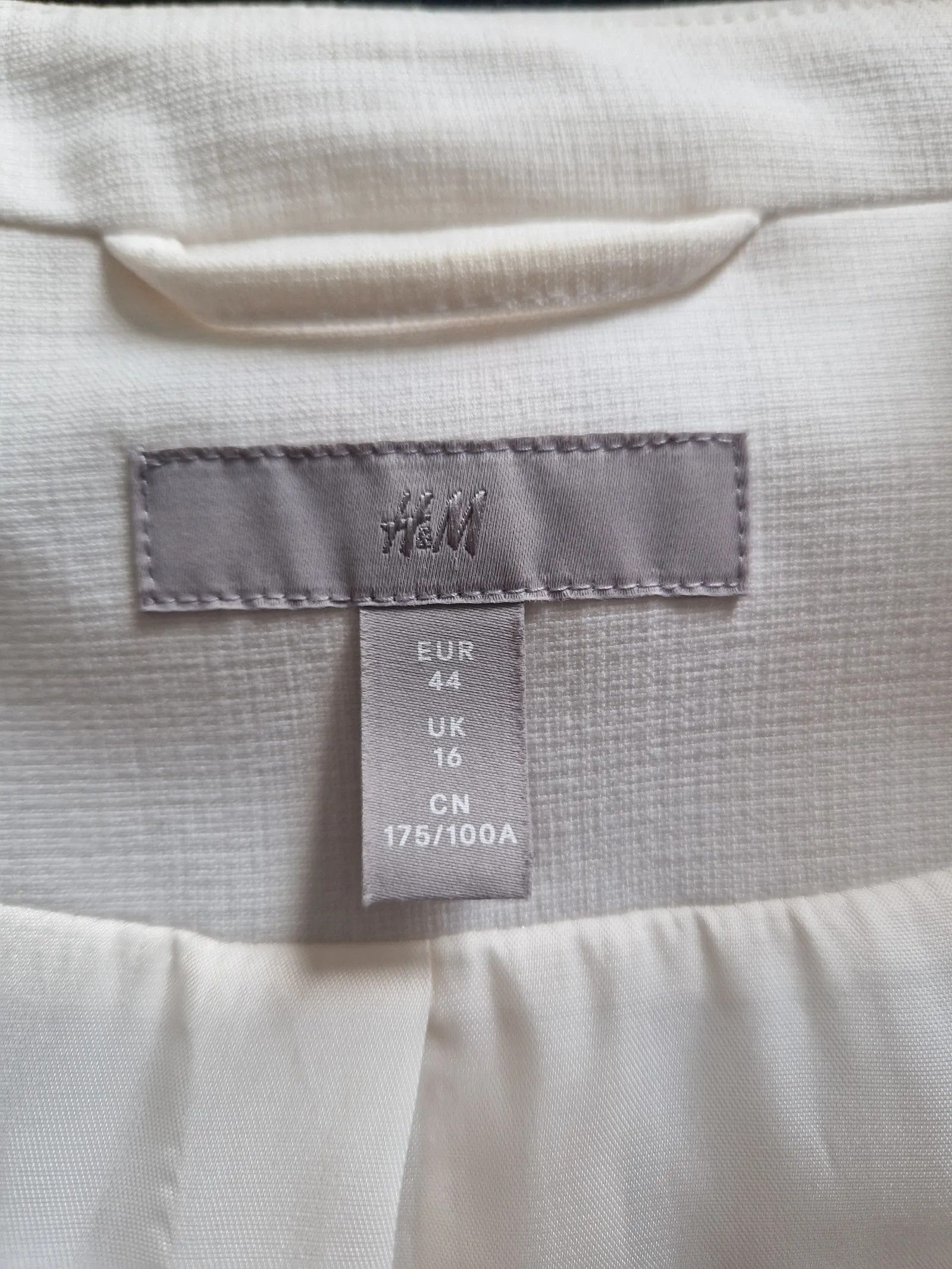 H&M H&M Blazer Size L / US 10 / IT 46 - 2 Thumbnail
