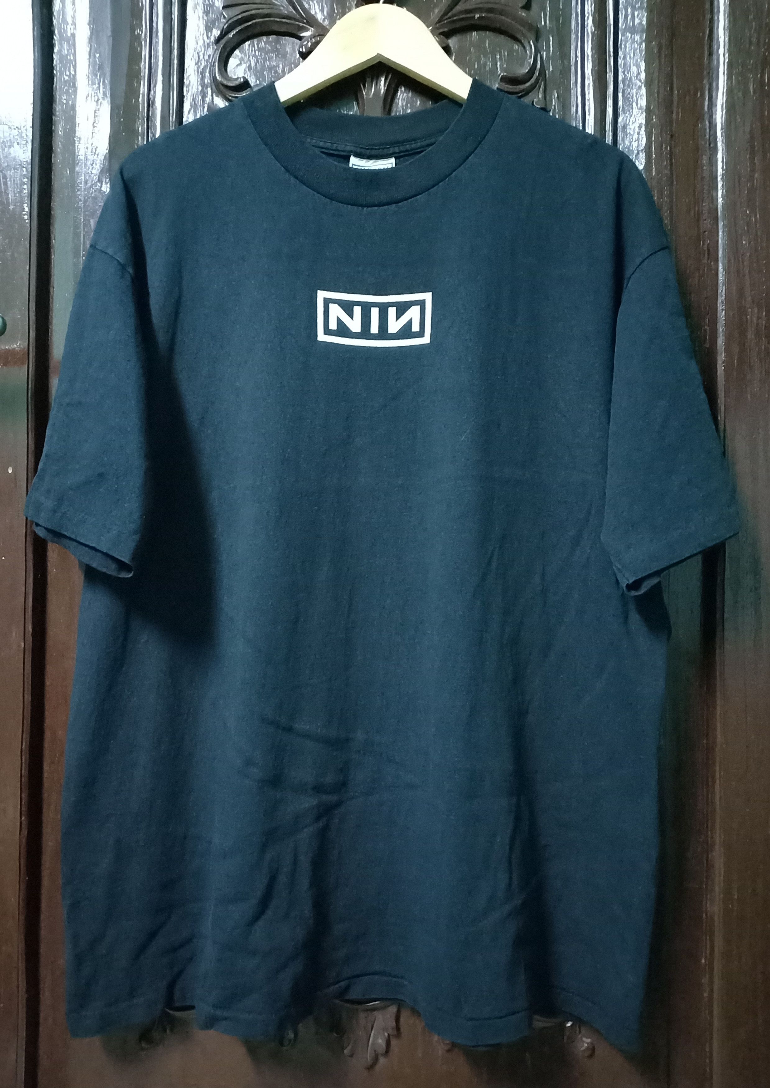 トップス 90s Nine Inch Nails XL 90s Nine Inch Nails T-shirt | What'z up