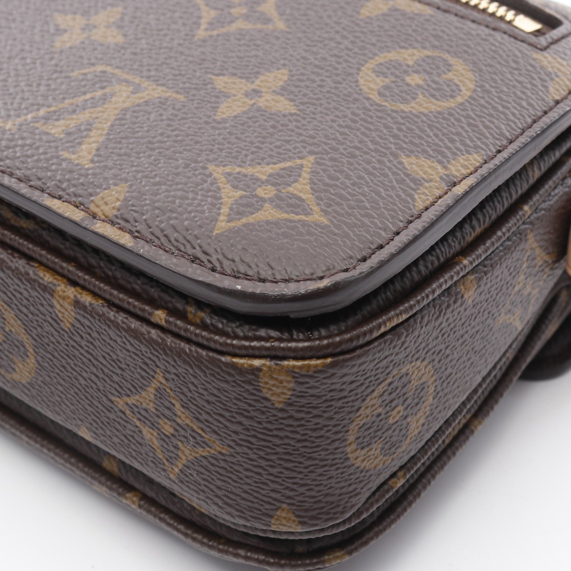 Louis Vuitton Louis Vuitton Pochette Metis Ew Monogram Handbag Leather Brown Size ONE SIZE - 6 Thumbnail