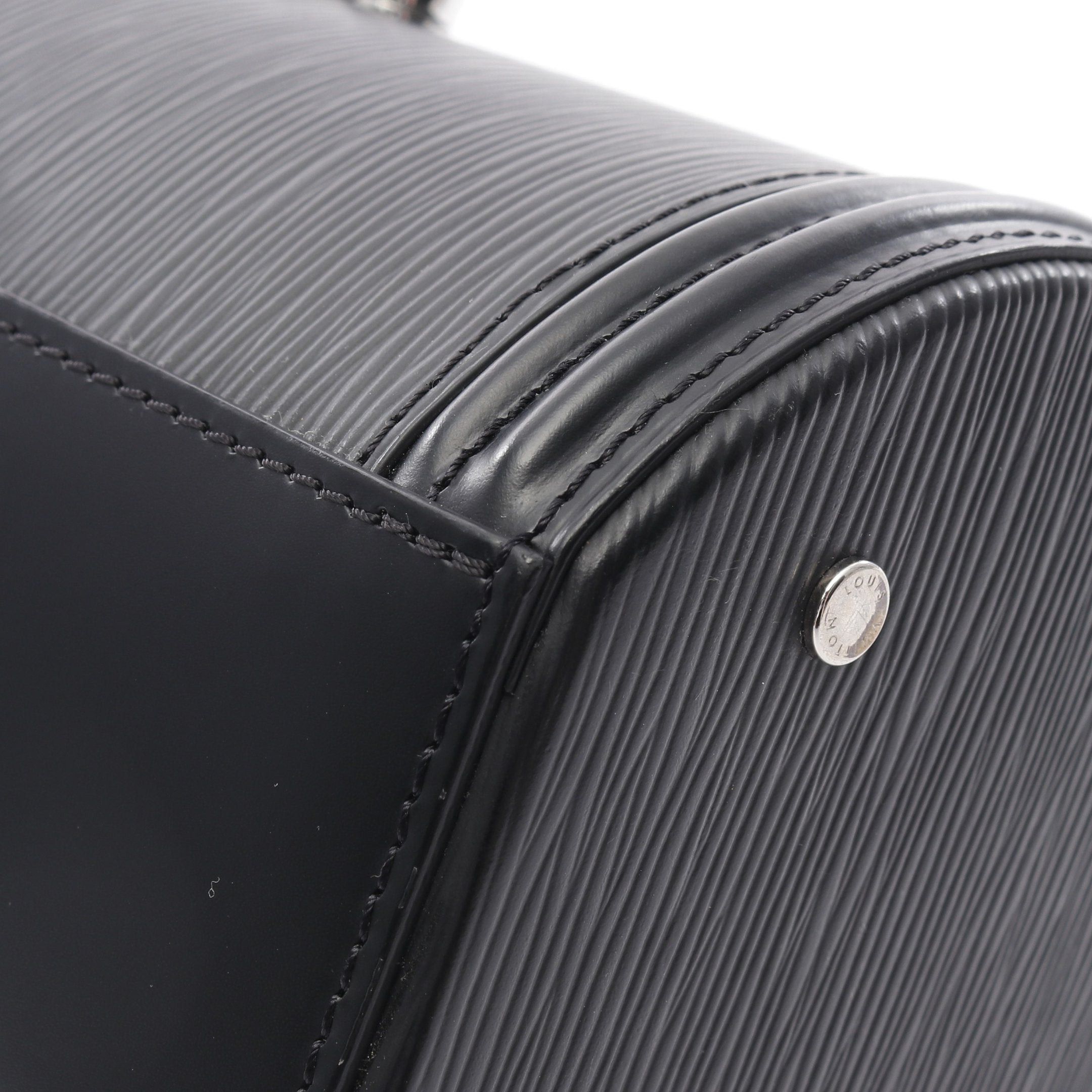 Louis Vuitton Louis Vuitton Cannes Epi Noir Handbag Vanity Bag Leather Black Size ONE SIZE - 6 Thumbnail
