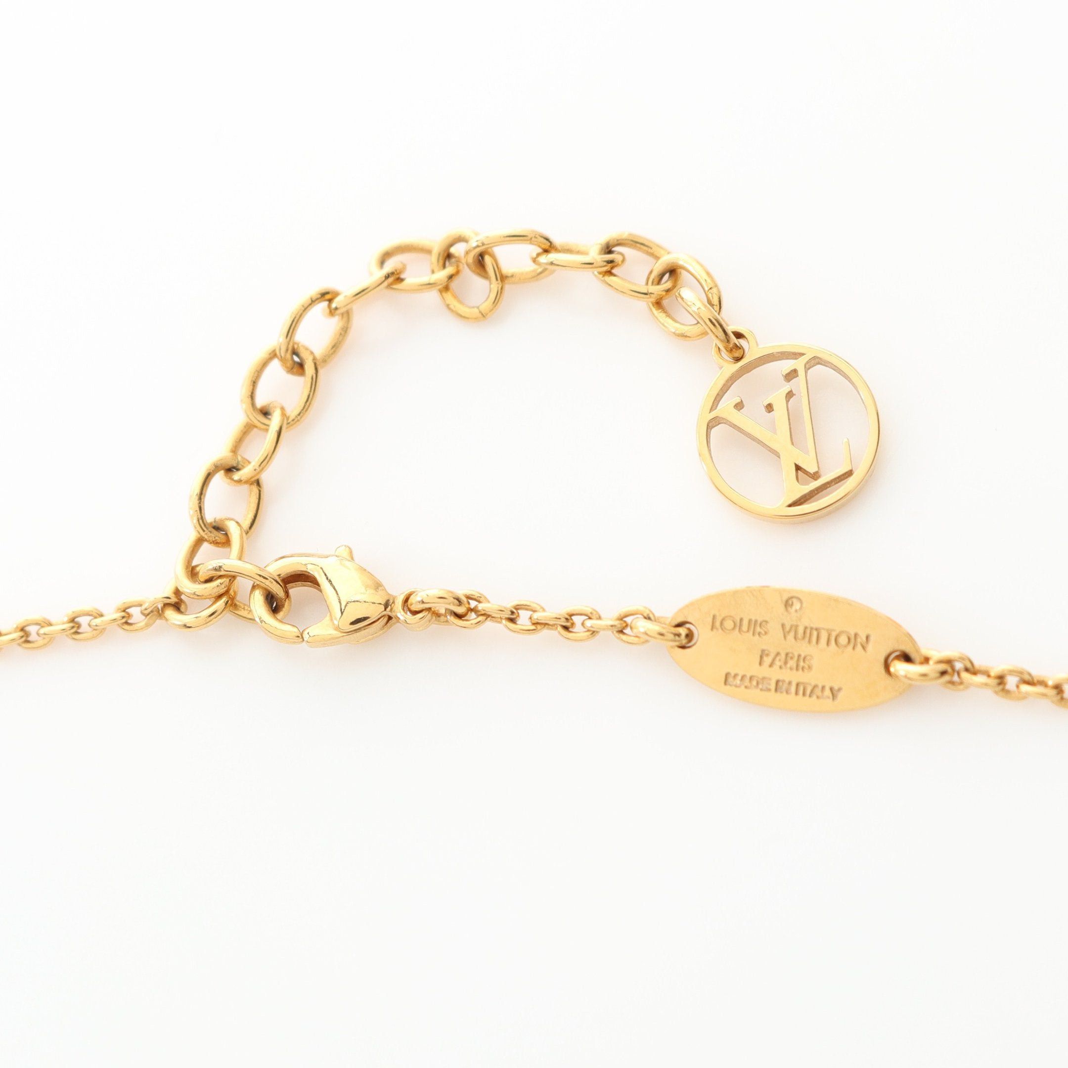Louis Vuitton Louis Vuitton Essential V Necklace Gp Gold Size ONE SIZE - 4 Thumbnail