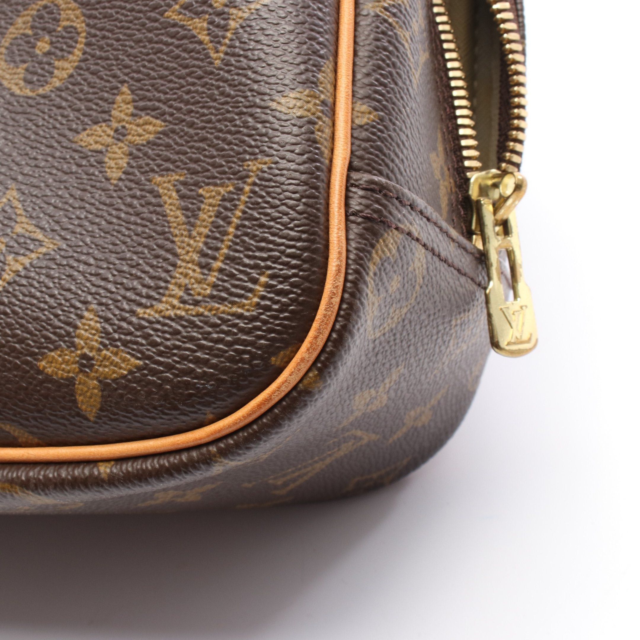Louis Vuitton Louis Vuitton Trouville Monogram Handbag Leather Brown Size ONE SIZE - 8 Thumbnail
