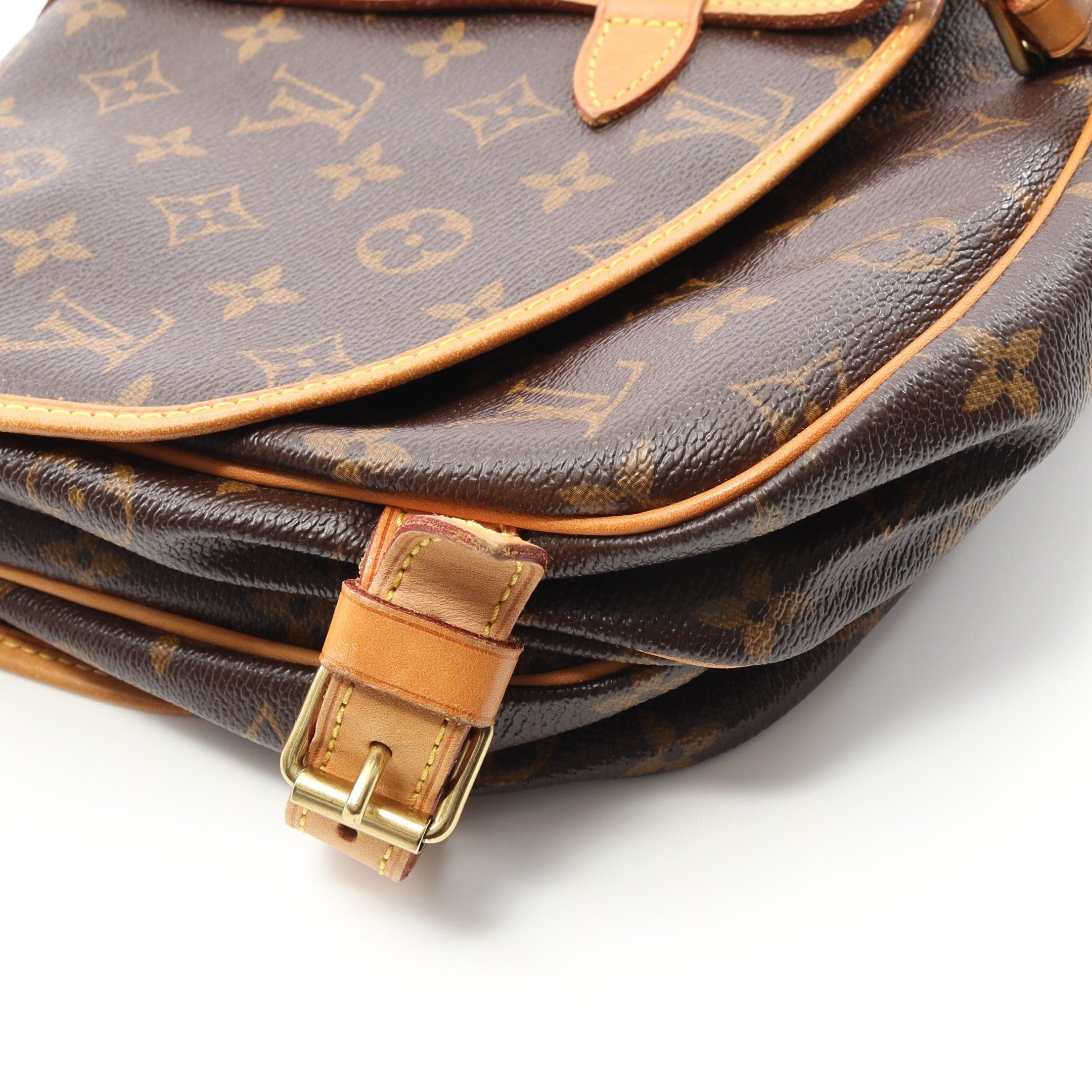 Louis Vuitton Louis Vuitton Saumur 30 Monogram Shoulder Bag Leather Brown Size ONE SIZE - 11 Thumbnail