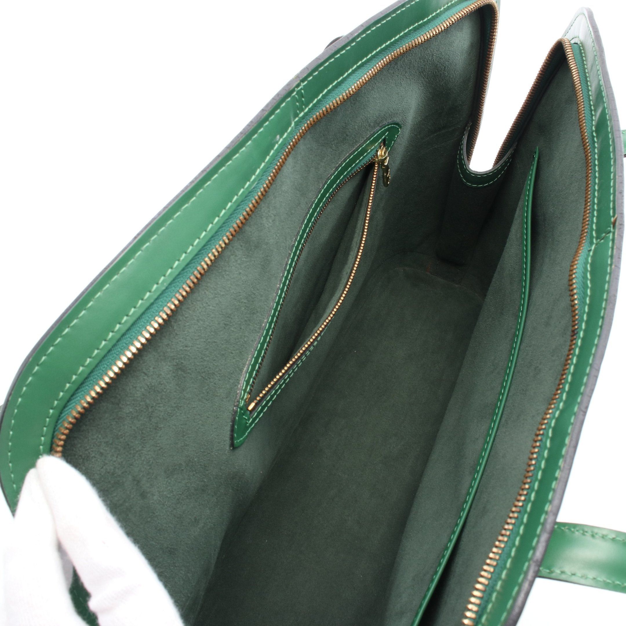 Louis Vuitton Louis Vuitton Lussac Epi Borneo Green Shoulder Bag Leather Size ONE SIZE - 3 Thumbnail