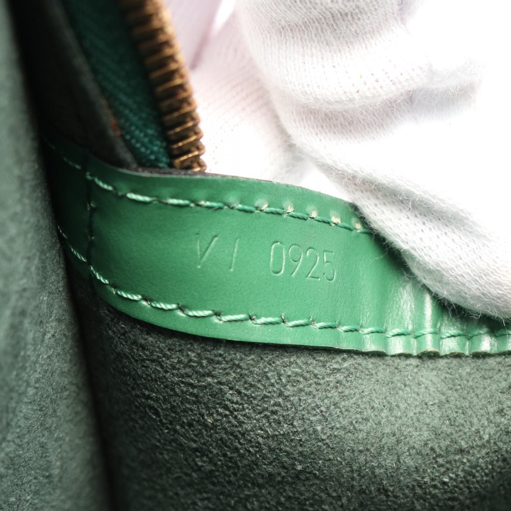 Louis Vuitton Louis Vuitton Lussac Epi Borneo Green Shoulder Bag Leather Size ONE SIZE - 5 Thumbnail
