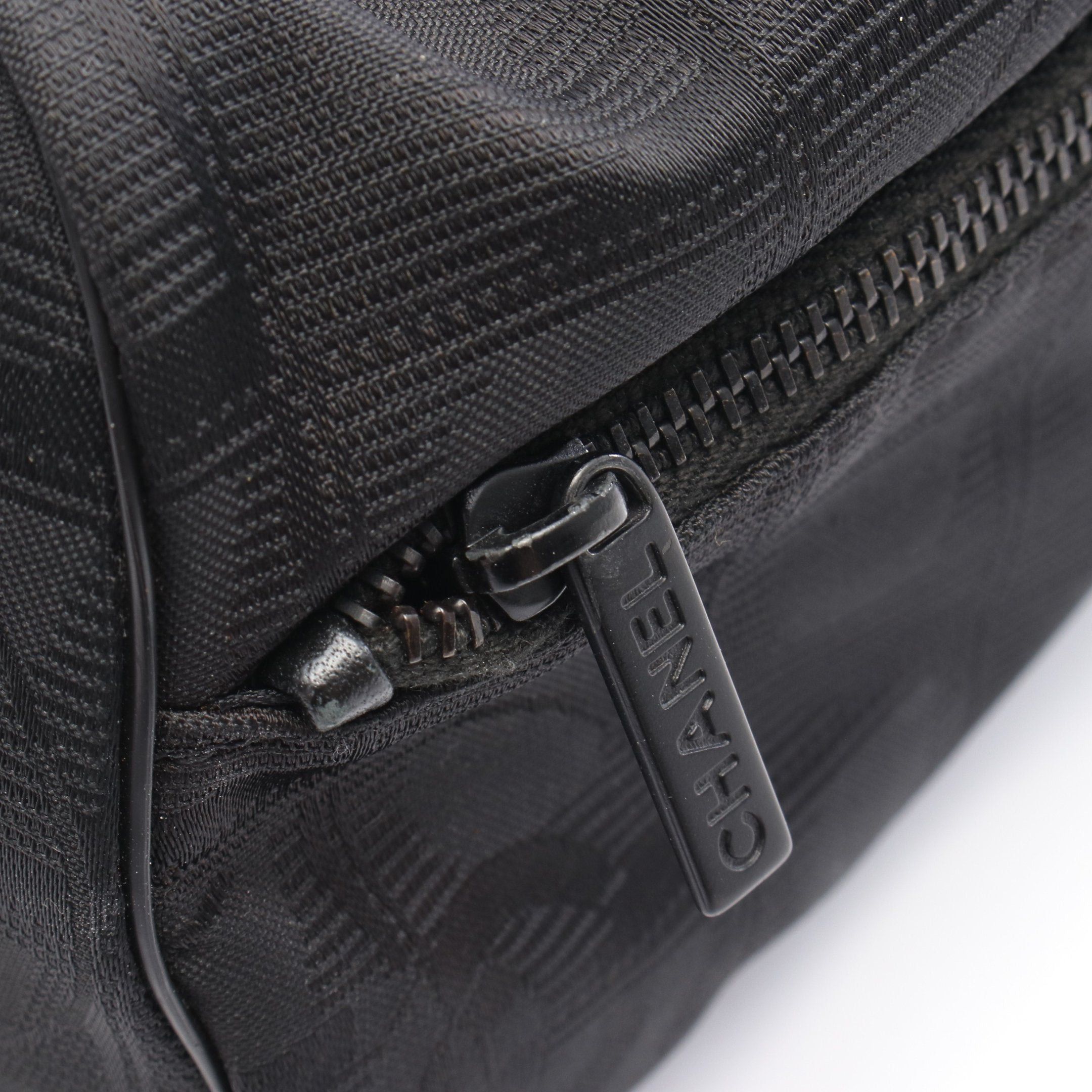 Chanel Chanel New Travel Line Vanity Bag Handbag Nylon Canvas Leather Black Hardware Size ONE SIZE - 6 Thumbnail