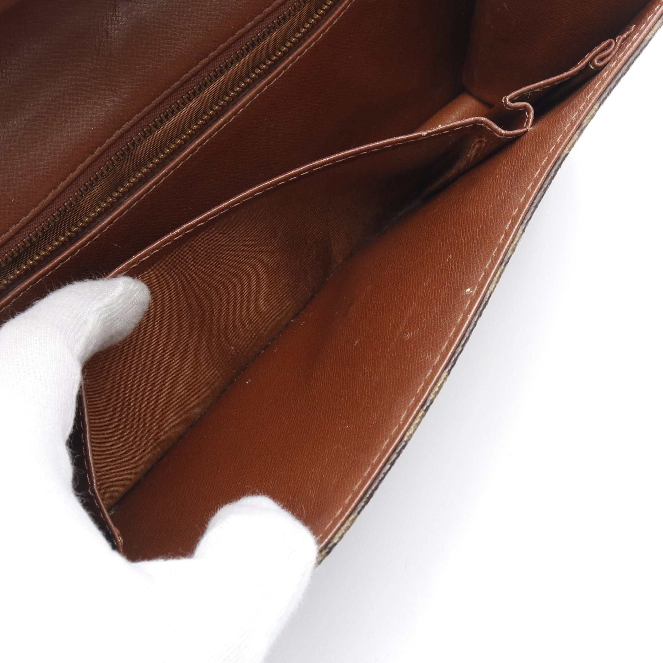 Louis Vuitton Louis Vuitton Pochette Dam Pm Monogram Clutch Bag Second Leather Brown Size ONE SIZE - 10 Thumbnail