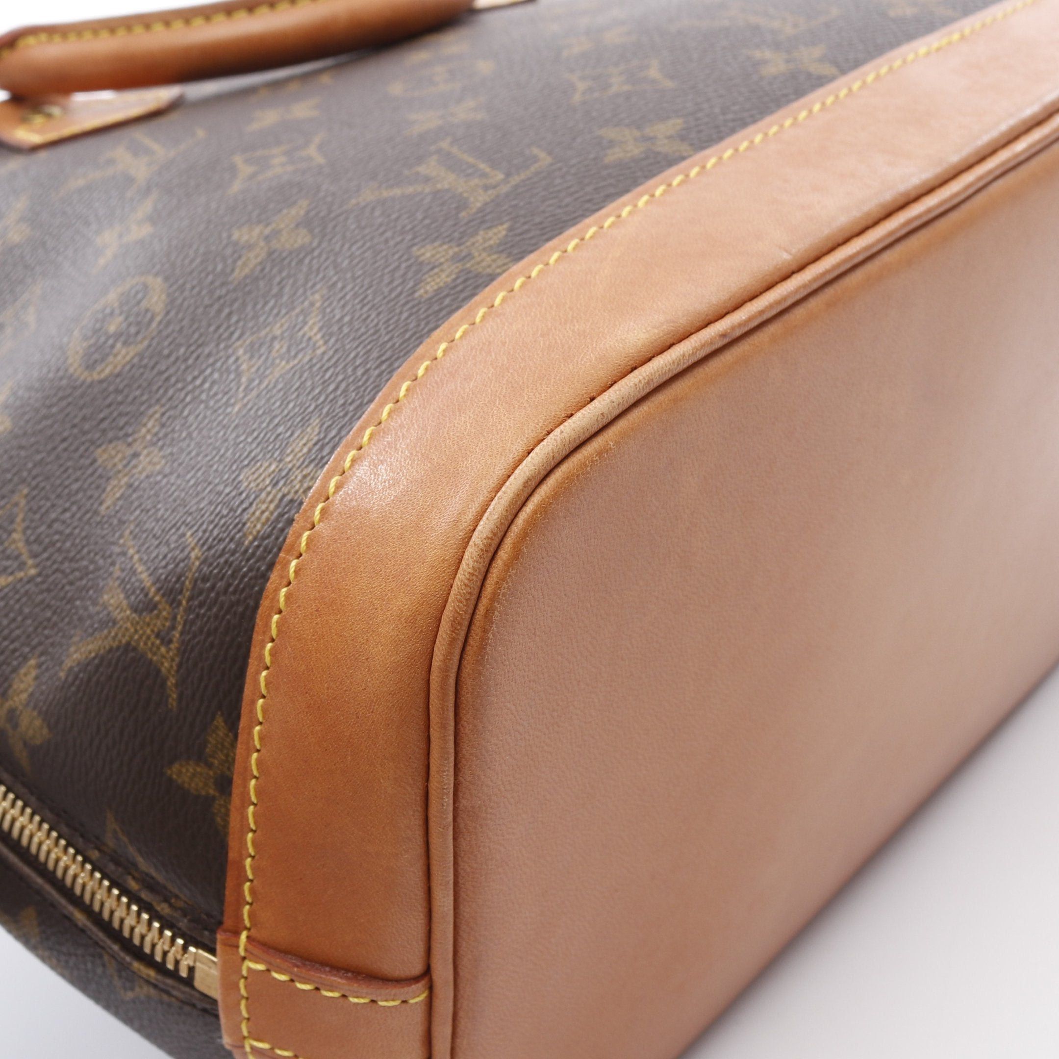 Louis Vuitton Louis Vuitton Alma Pm Monogram Handbag Leather Brown Size ONE SIZE - 6 Thumbnail