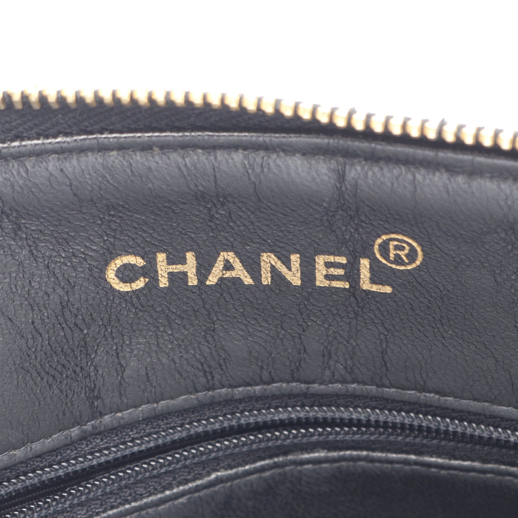 Chanel Chanel Matelasse Chain Shoulder Bag Caviar Skin Black Gold Hardware Size ONE SIZE - 4 Thumbnail