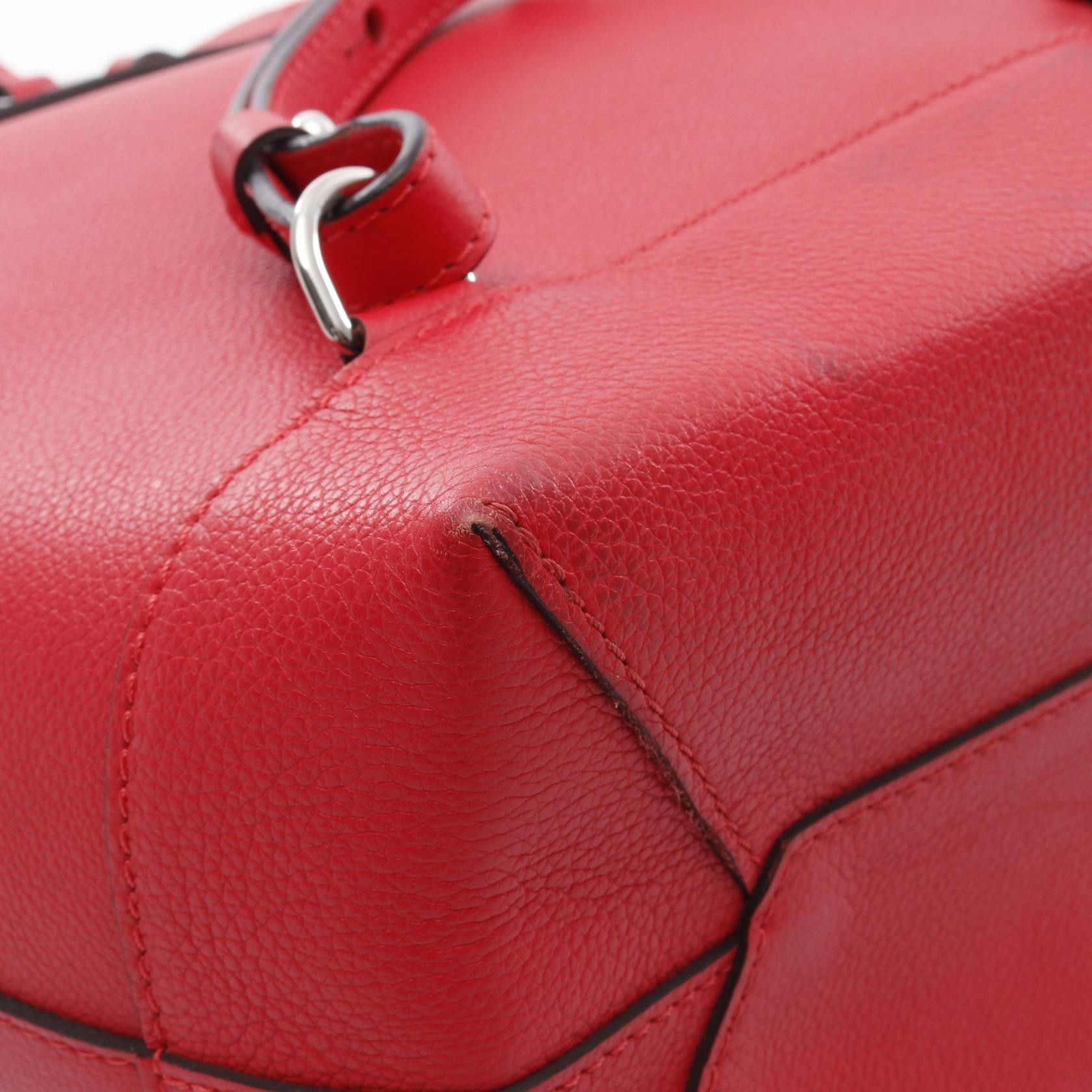 Louis Vuitton Louis Vuitton Rock Me Backpack Ruby Rucksack Taurillon Leather Red Size ONE SIZE - 6 Thumbnail