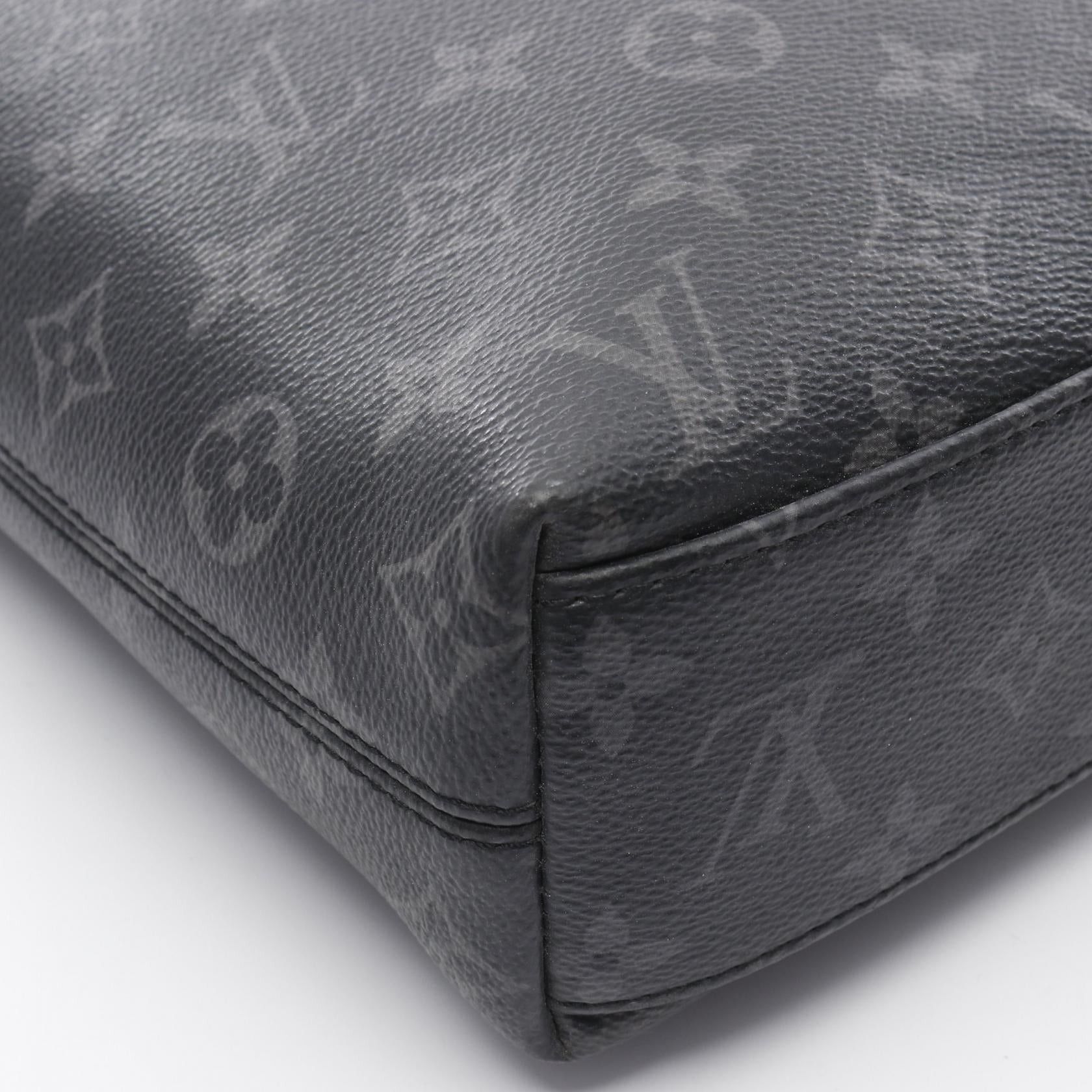 Louis Vuitton Louis Vuitton Odysse Monogram Eclipse Briefcase Business Bag Leather Black Size ONE SIZE - 6 Thumbnail