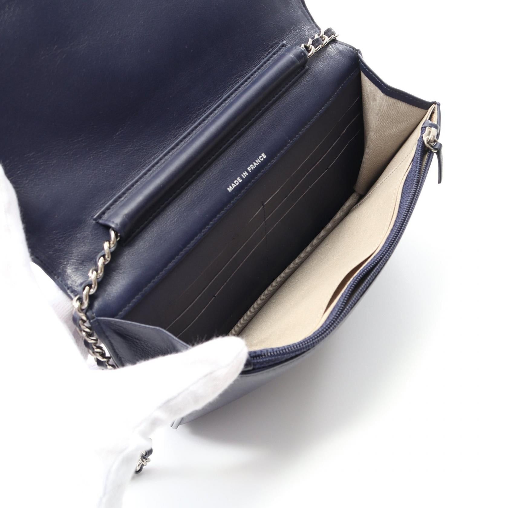 Chanel Chanel Coco Mark Chain Wallet Patent Leather Dark Green Silver Hardware Size ONE SIZE - 3 Thumbnail