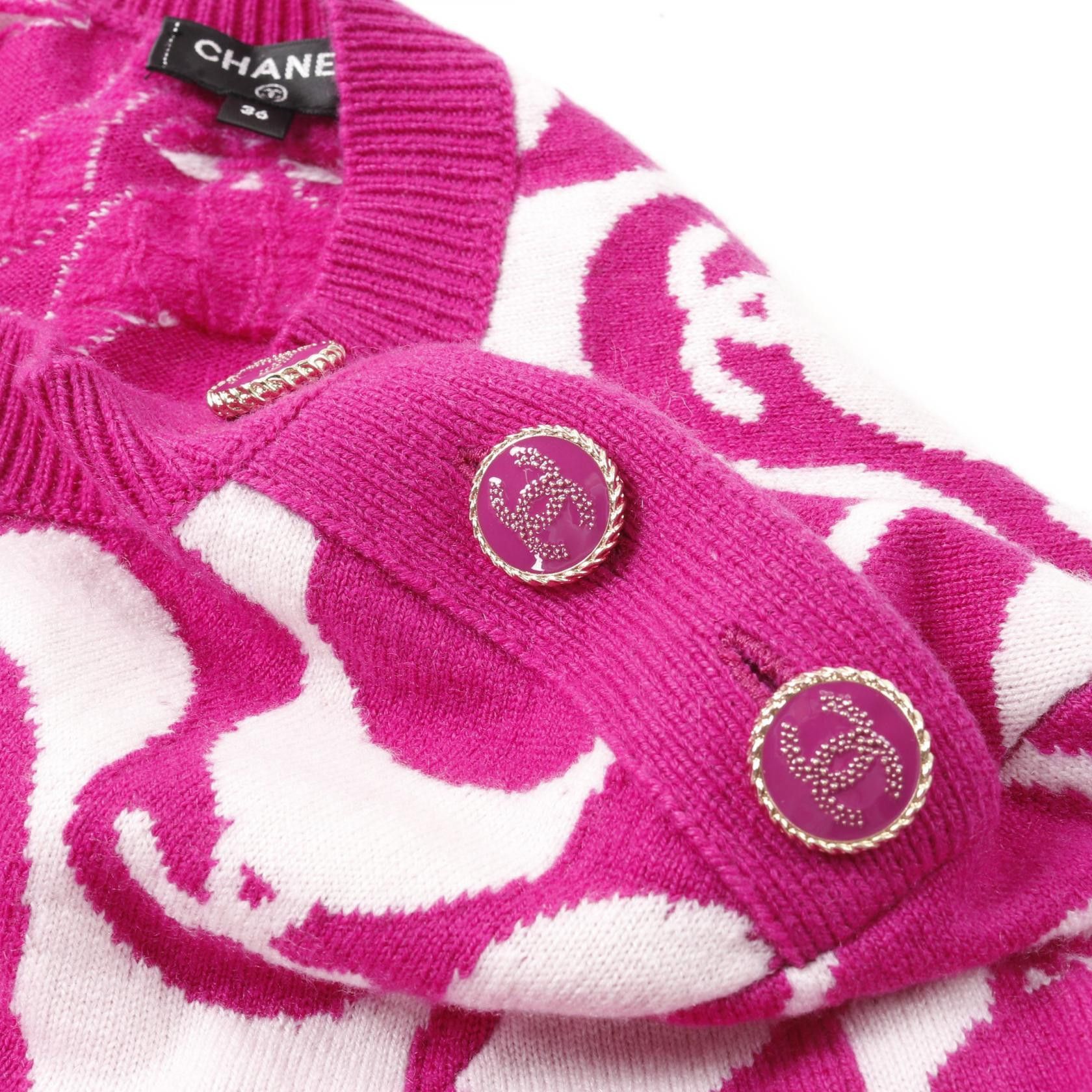 Chanel Chanel Chanel Coco Mark Cashmere Knitwear Others Tops P70436K10043 Size ONE SIZE - 10 Thumbnail