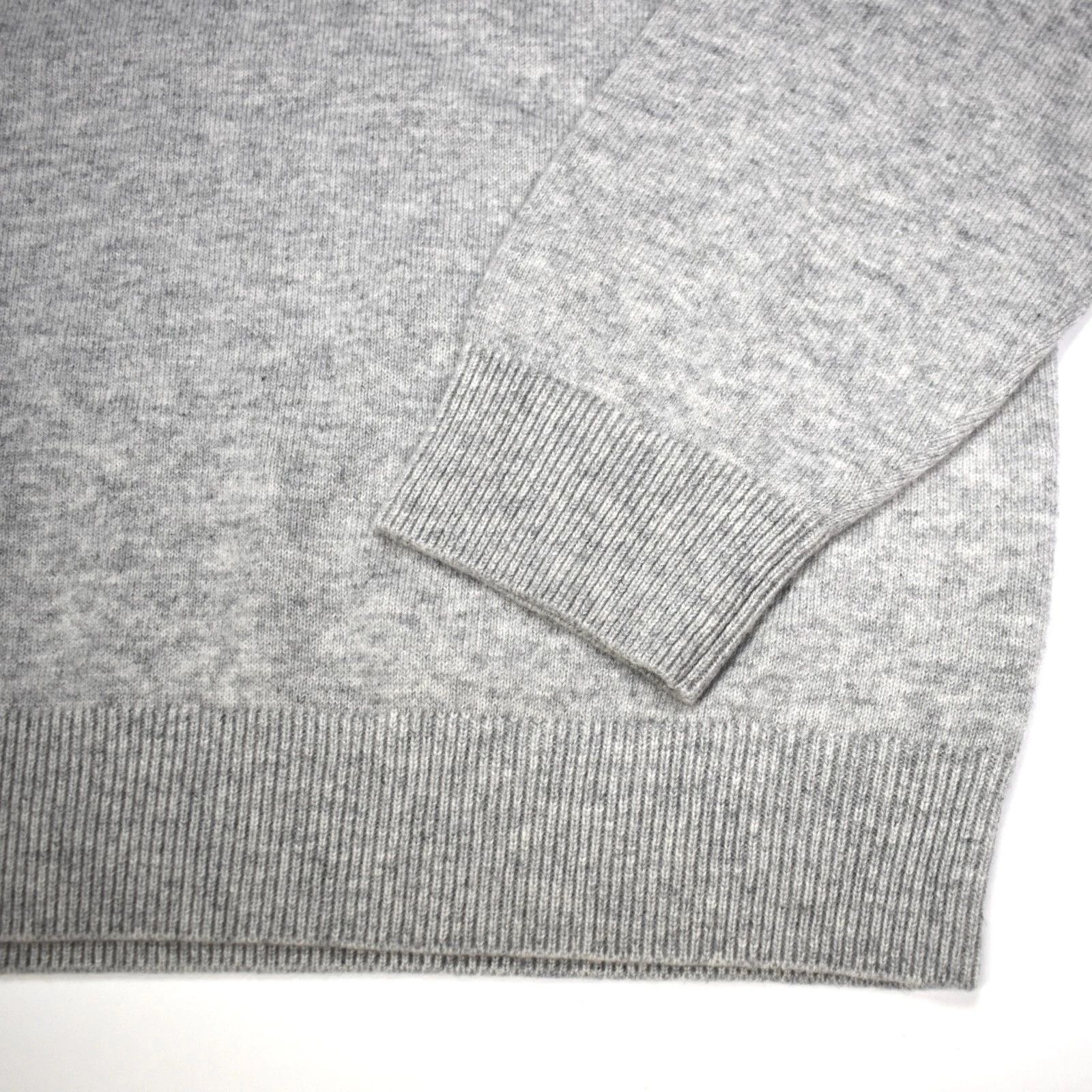 Saint Laurent Paris Saint Laurent Gray 100% Cashmere V-Neck Sweater Size US L / EU 52-54 / 3 - 7 Thumbnail