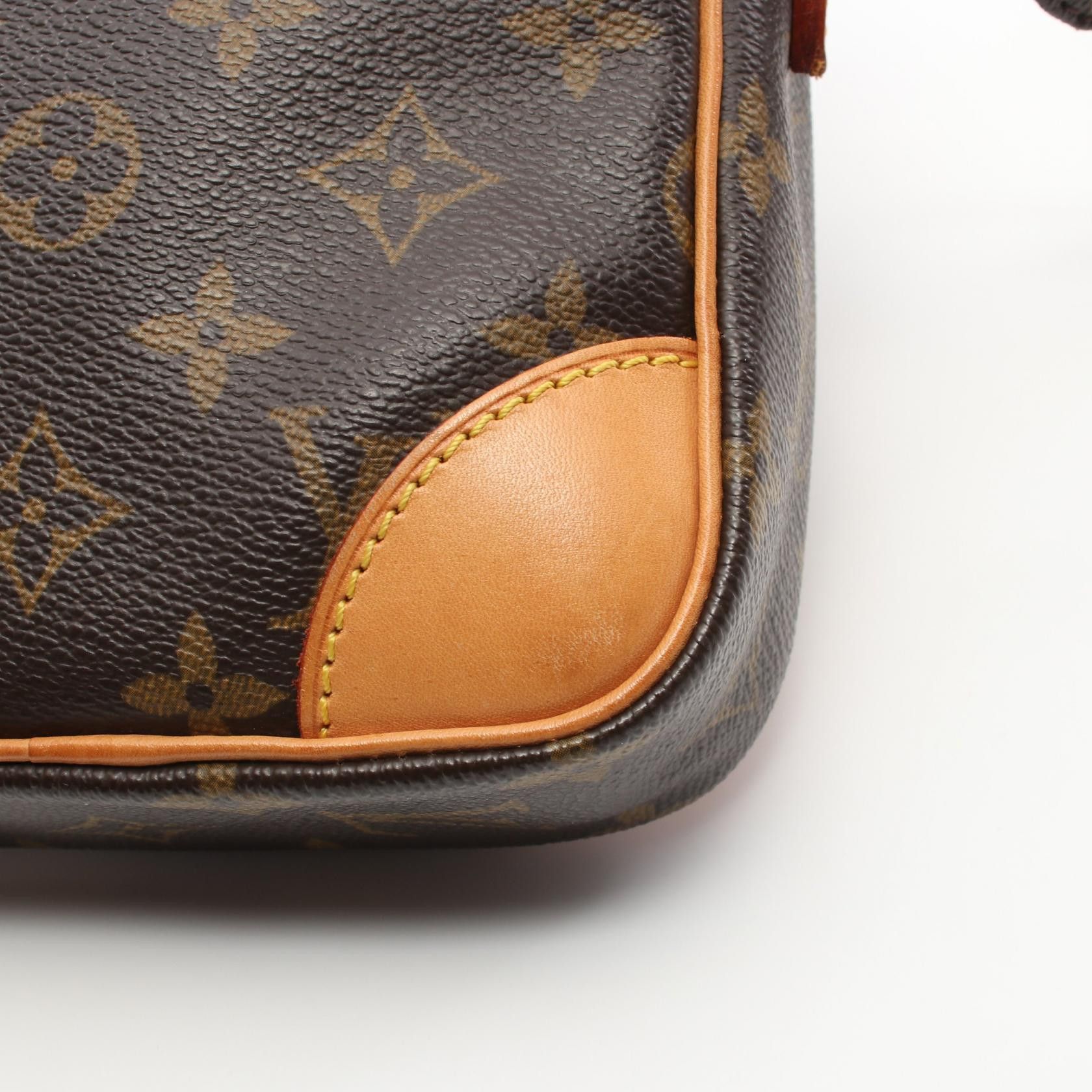 Louis Vuitton Louis Vuitton Louis Vuitton Danube Monogram Coated Canvas Shoulder Bag Canvas Shoulder Bag M45266 Size ONE SIZE - 9 Thumbnail