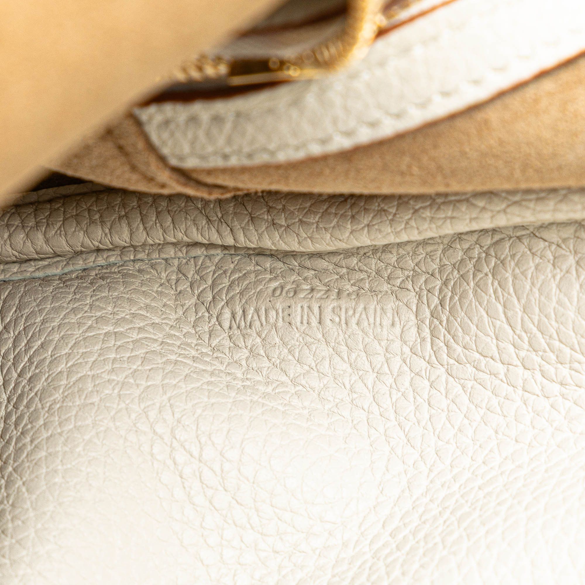 Loewe LOEWE Leather Amazona Square 19 Size ONE SIZE - 6 Thumbnail