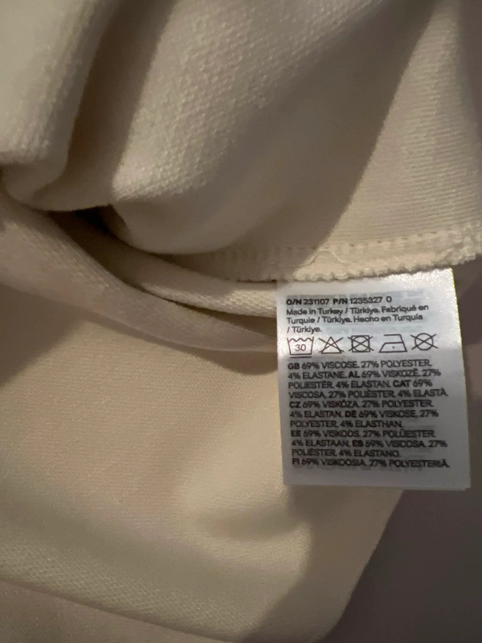 H&M H&M Vest Size XS / US 0-2 / IT 36-38 - 4 Thumbnail