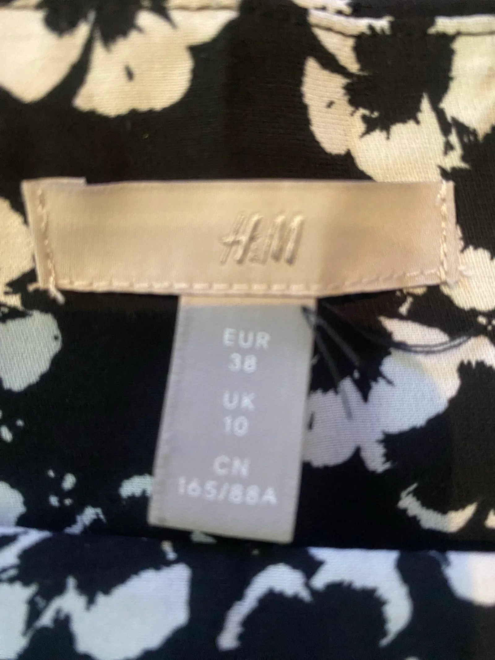 H&M H&M Dress Size S / US 4 / IT 40 - 2 Thumbnail
