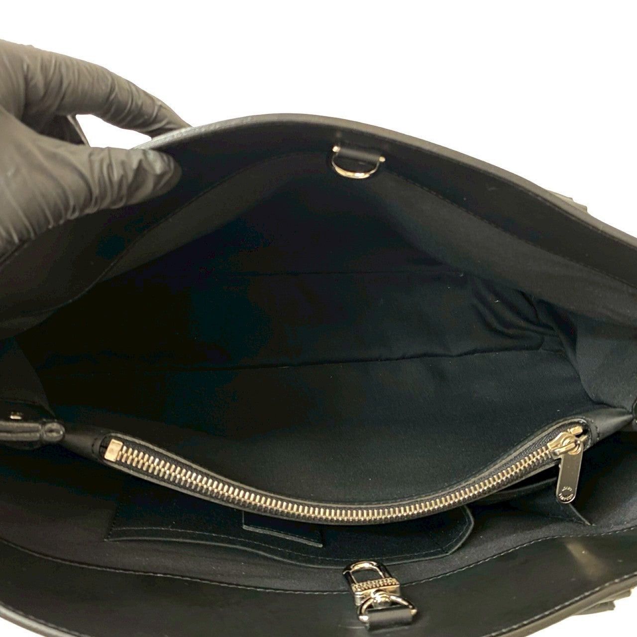 Louis Vuitton Louis Vuitton Tote Bag Black Leather Size ONE SIZE - 9 Thumbnail