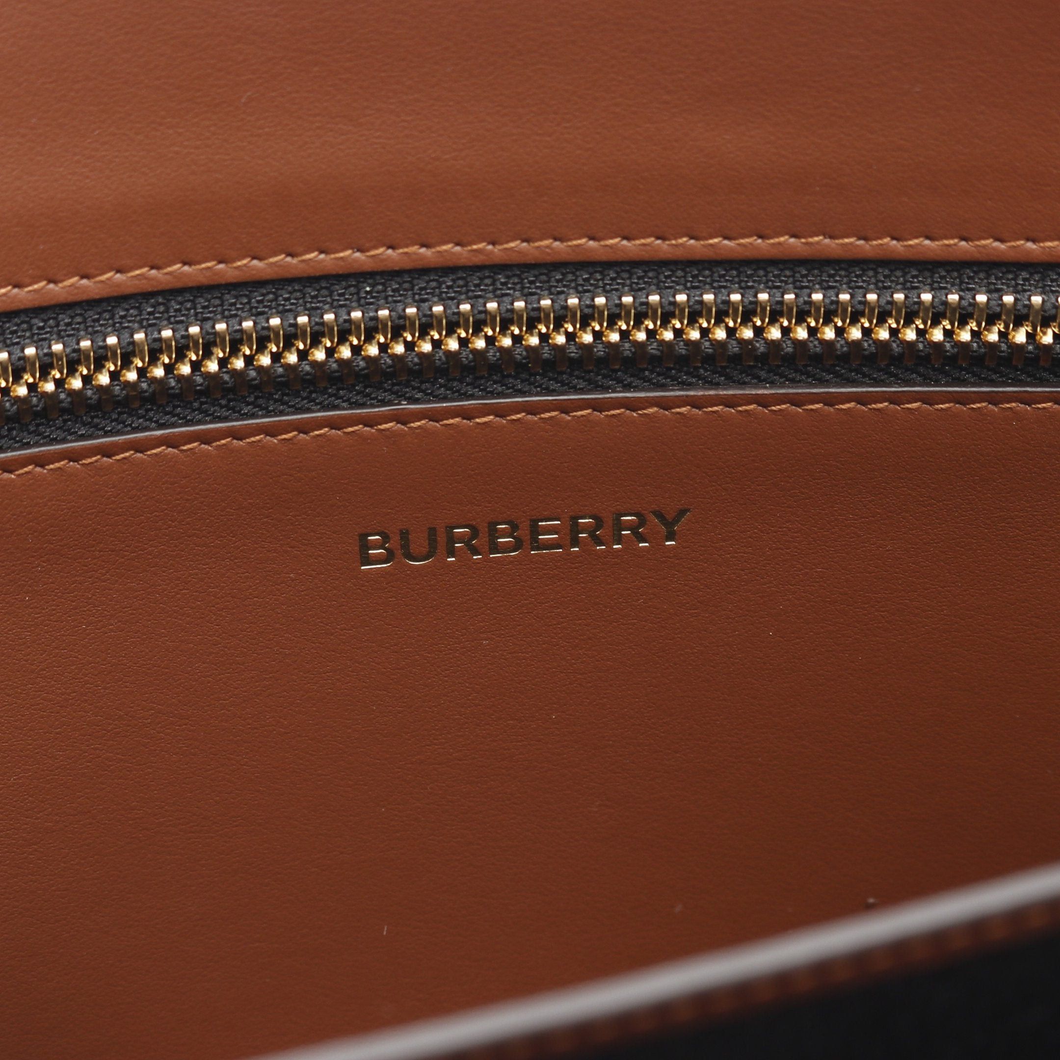 Burberry Burberry Tb Monogram Clutch Bag Leather Beige Brown Size ONE SIZE - 4 Thumbnail