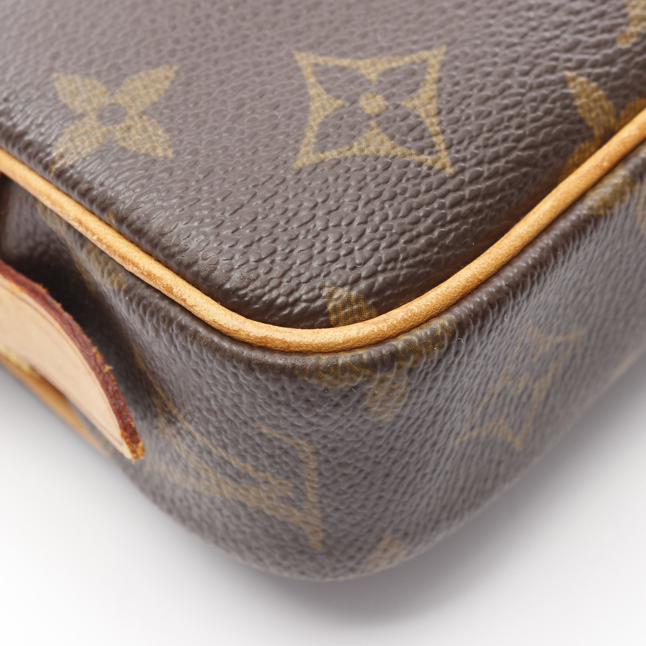 Louis Vuitton Louis Vuitton Marly Monogram Shoulder Bag Leather Brown Size ONE SIZE - 7 Thumbnail
