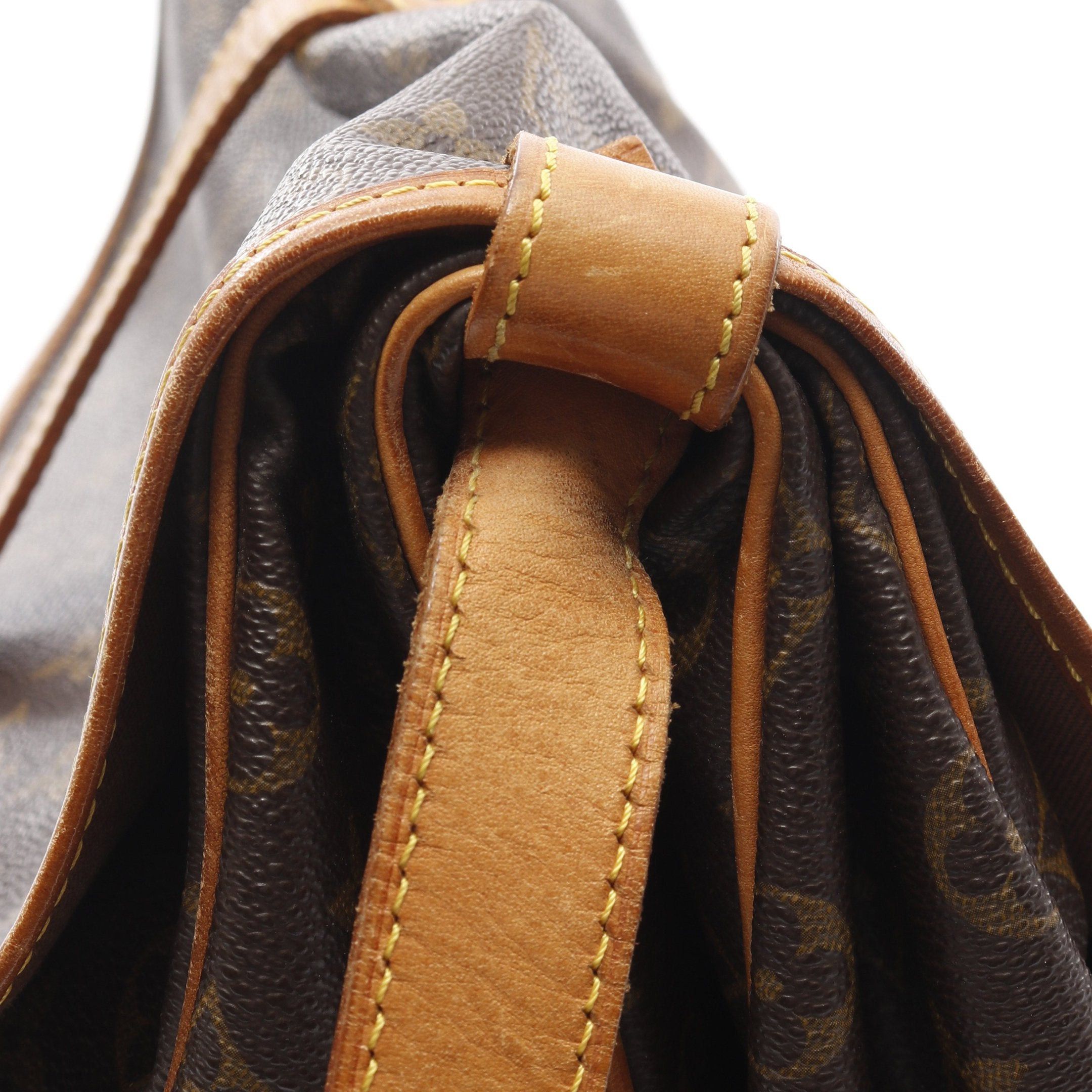 Louis Vuitton Louis Vuitton Saumur 35 Monogram Shoulder Bag Leather Brown Size ONE SIZE - 8 Thumbnail